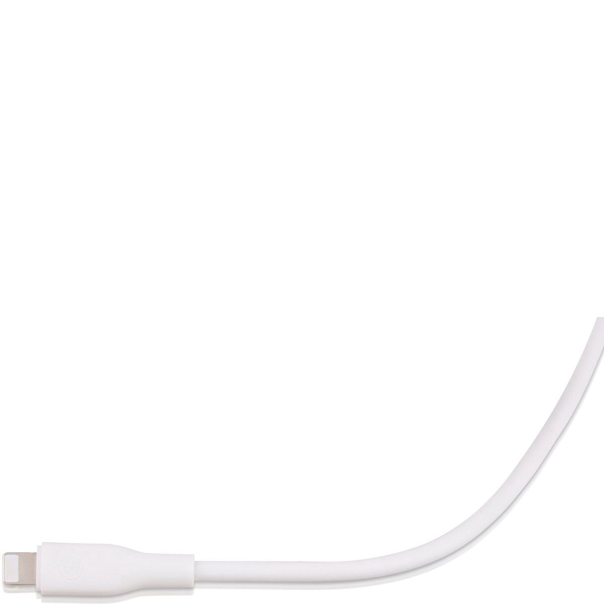Een witte oplaadkabel op een witte achtergrond. De kabel heeft een USB-connector aan één kant en een iPhone-connector aan de andere kant.