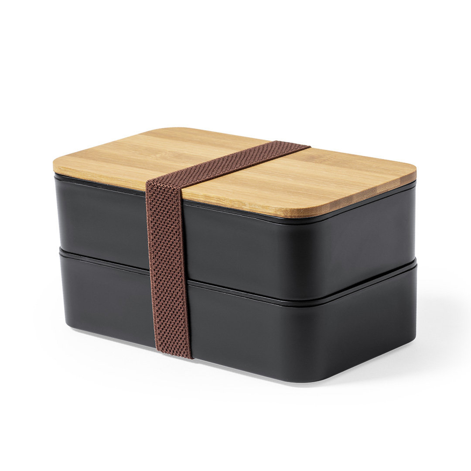 Un bento nero con coperchio in bambù e cinturino marrone. La scatola è a due livelli su sfondo bianco.