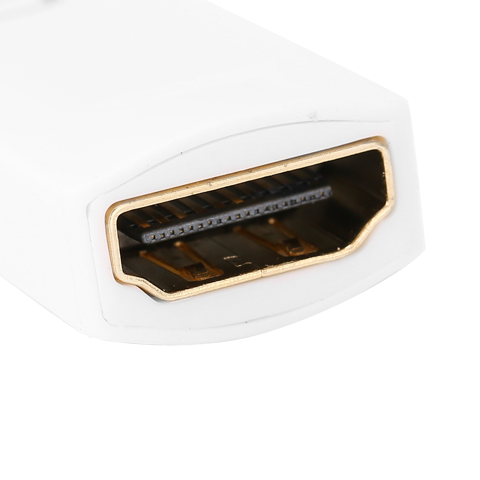 Nahaufnahme eines weißen HDMI-Adapters mit einem goldfarbenen Stecker. Der Stecker hat mehrere Pins.