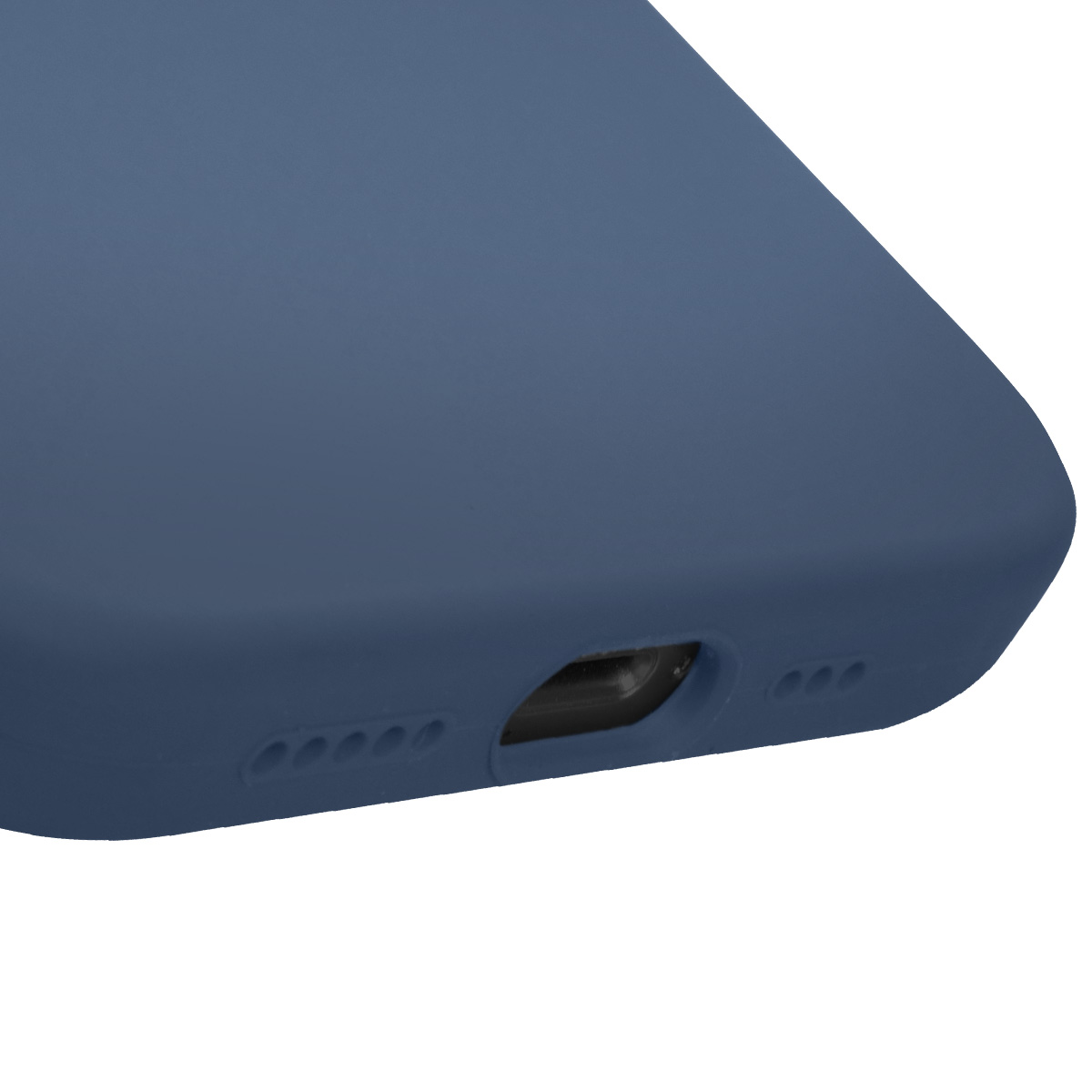Primo piano di una custodia blu per telefono. Ha una porta di ricarica e fori per gli altoparlanti. Lo sfondo è bianco.
