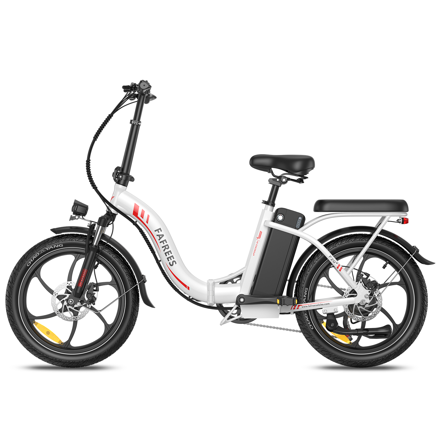 Biały rower elektryczny na białym tle. Ma czarne opony i czarne siedzenie. Widoczna jest nazwa marki FAFREES.