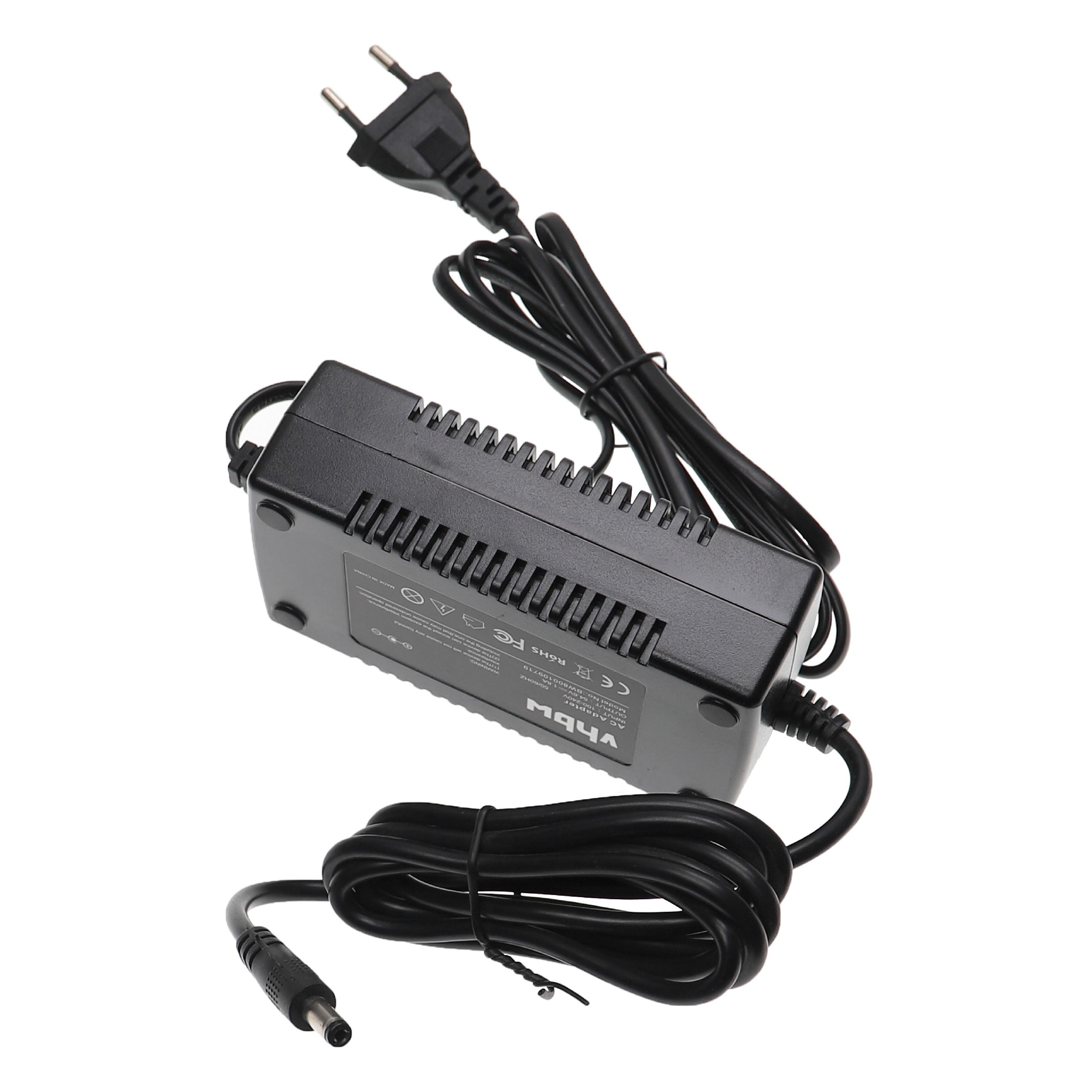 Schwarzes Netzteil mit Stecker und Kabel auf weißem Hintergrund. Es hat einen DC-Anschluss.