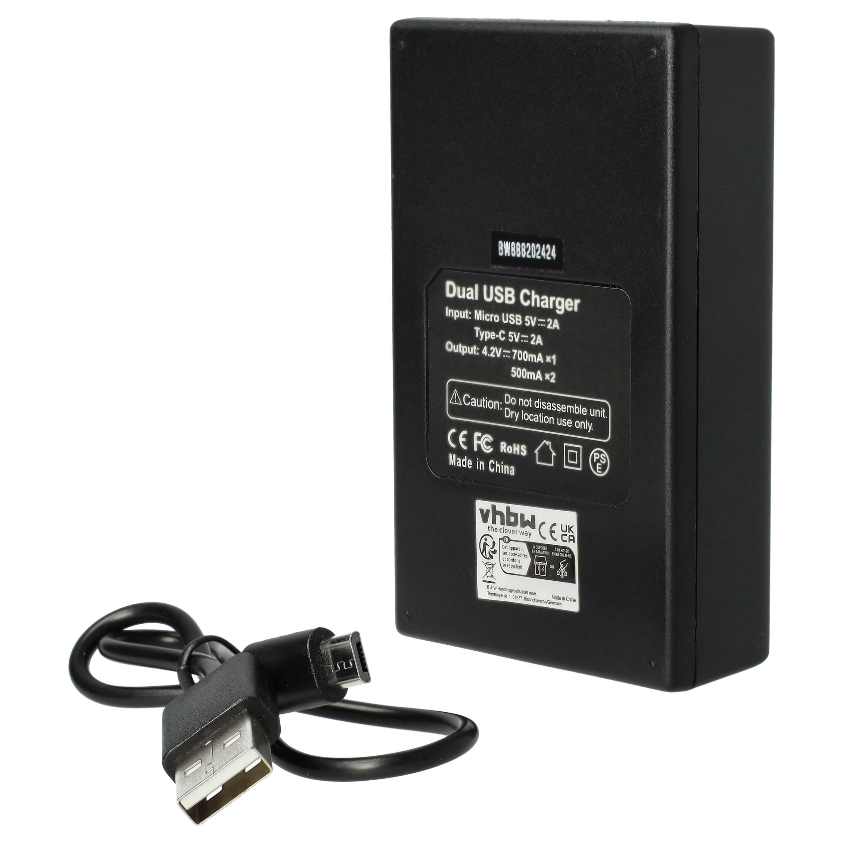 Ein schwarzes Dual-USB-Ladegerät mit angeschlossenem USB-Kabel. Textdetails zu Modell, Eingangs- und Ausgangsspezifikationen.