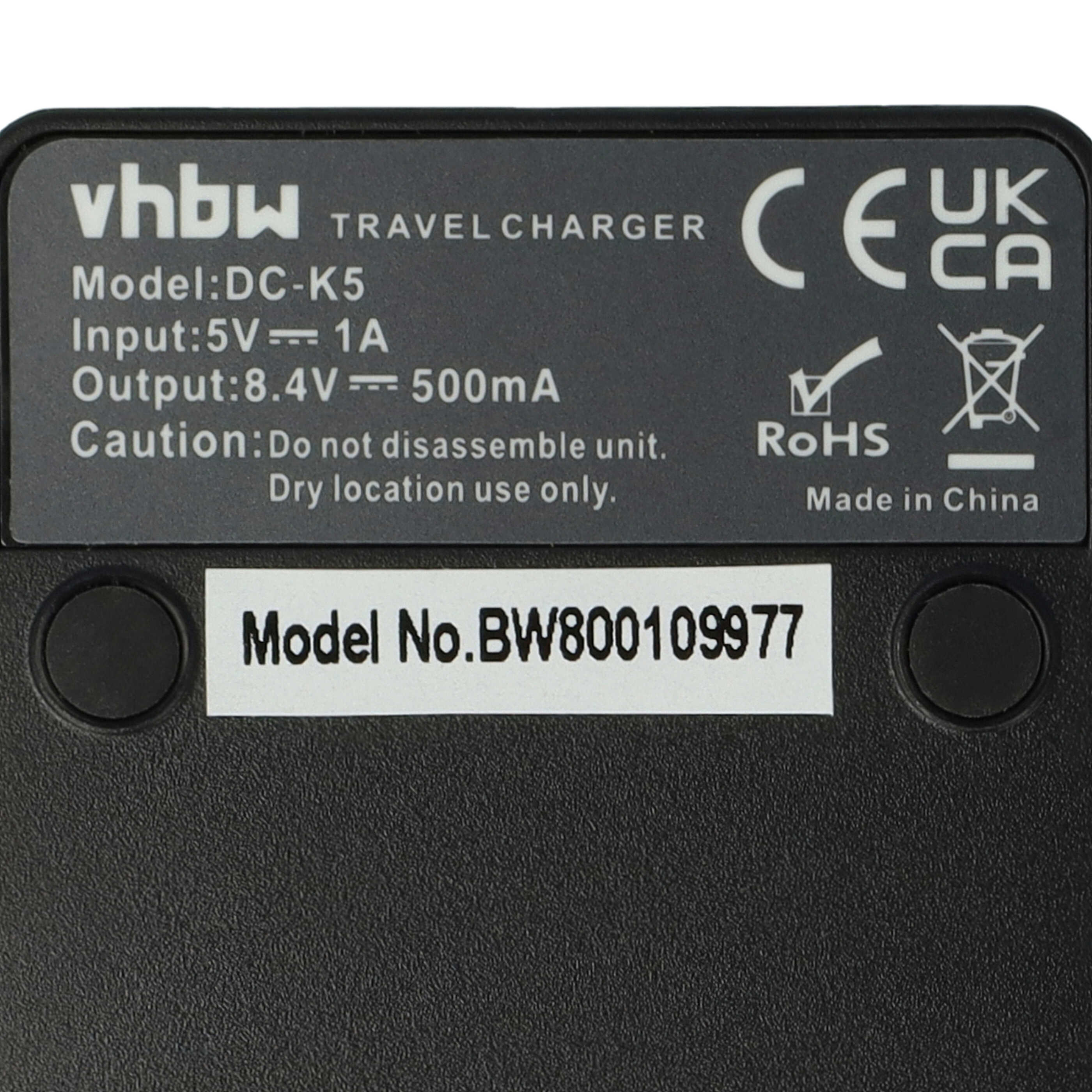 Ein schwarzes Reiseladegerät mit weißem Text. Es hat das vhbw-Logo, Modellinfos und Sicherheitssymbole. Die Modellnummer ist BW800109977.