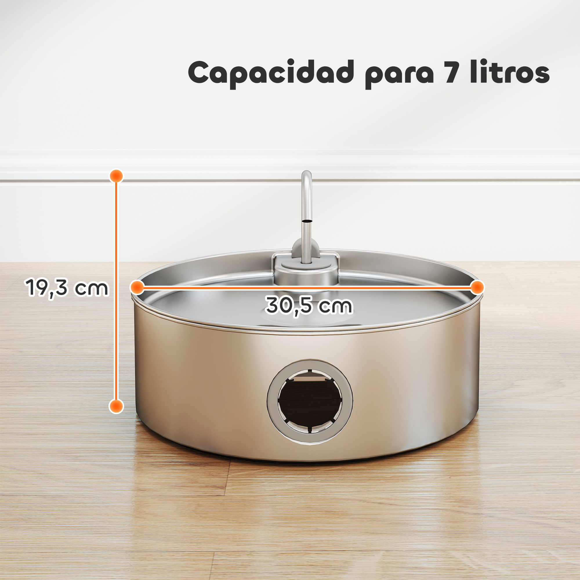 Un recipiente de agua de acero inoxidable con grifo, se dan las dimensiones. Su capacidad es de 7 litros. Está sobre una superficie de madera.