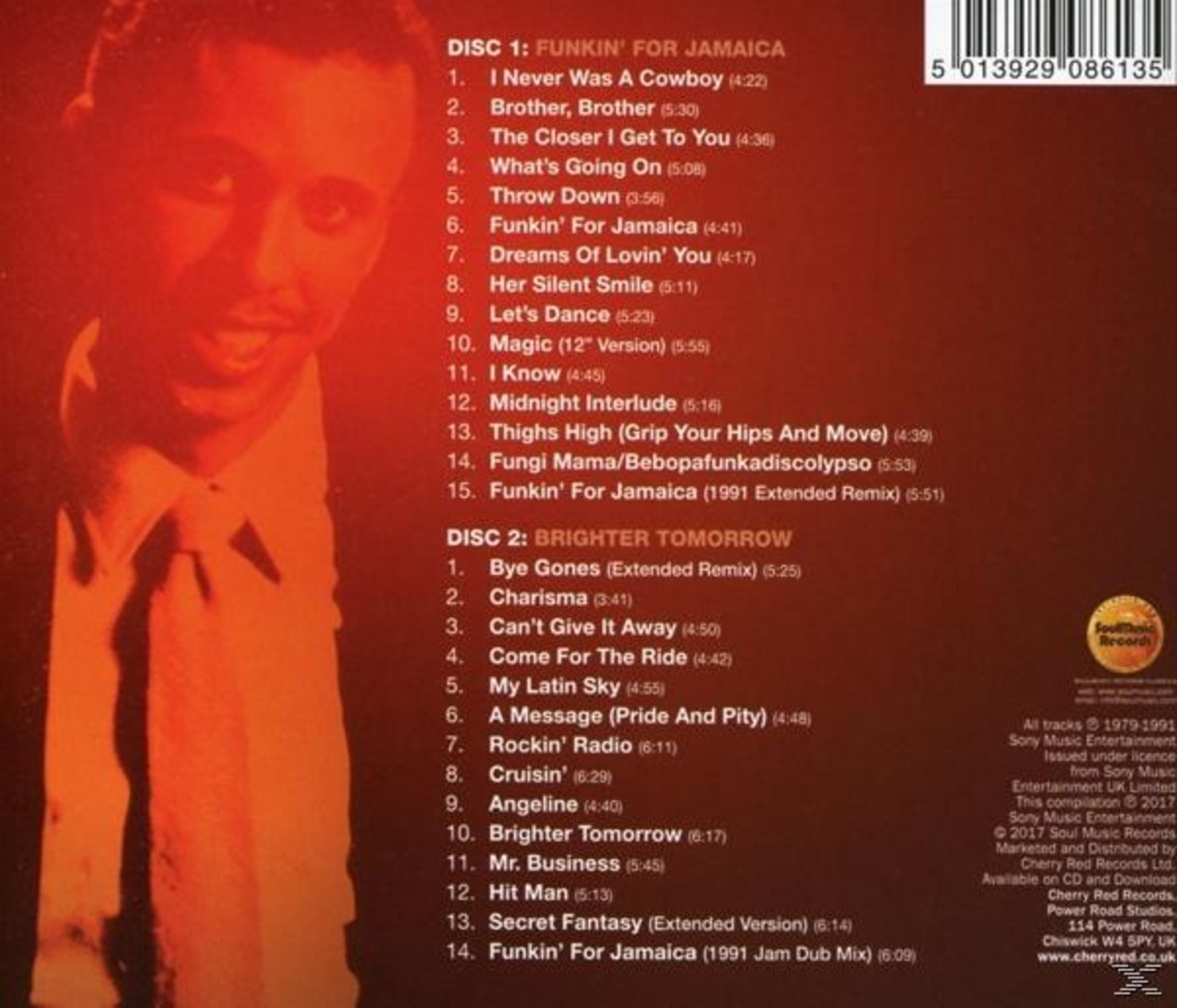 Albumcover mit rotem Hintergrund, Titelliste und dem Gesicht einer Person. Der Text enthält Titel und Künstlernamen.