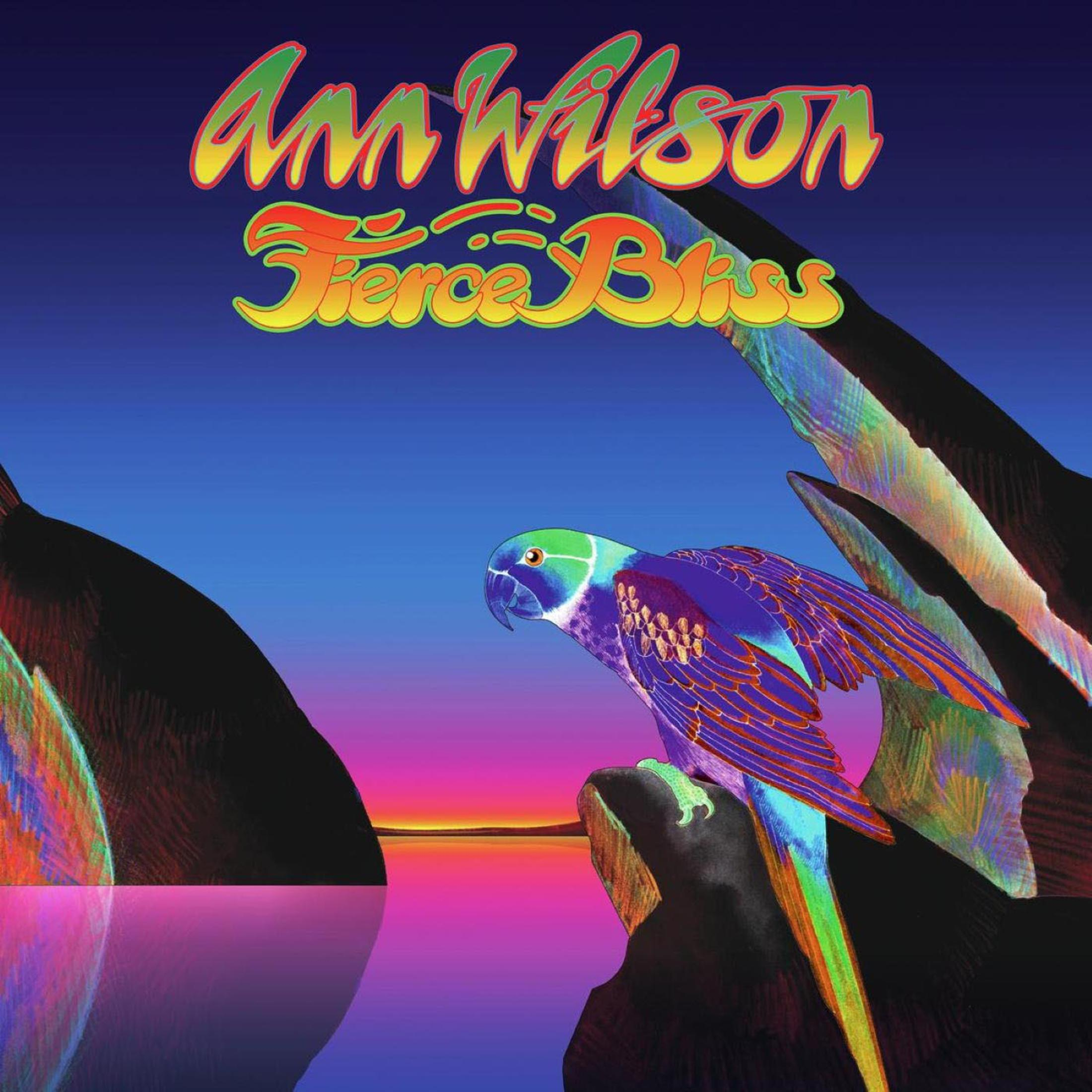 Kunstwerk von Ann Wilson, Papagei und Felsformationen vor einem farbenfrohen Sonnenuntergang und Meer. Text sagt 'Fierce Bliss'.