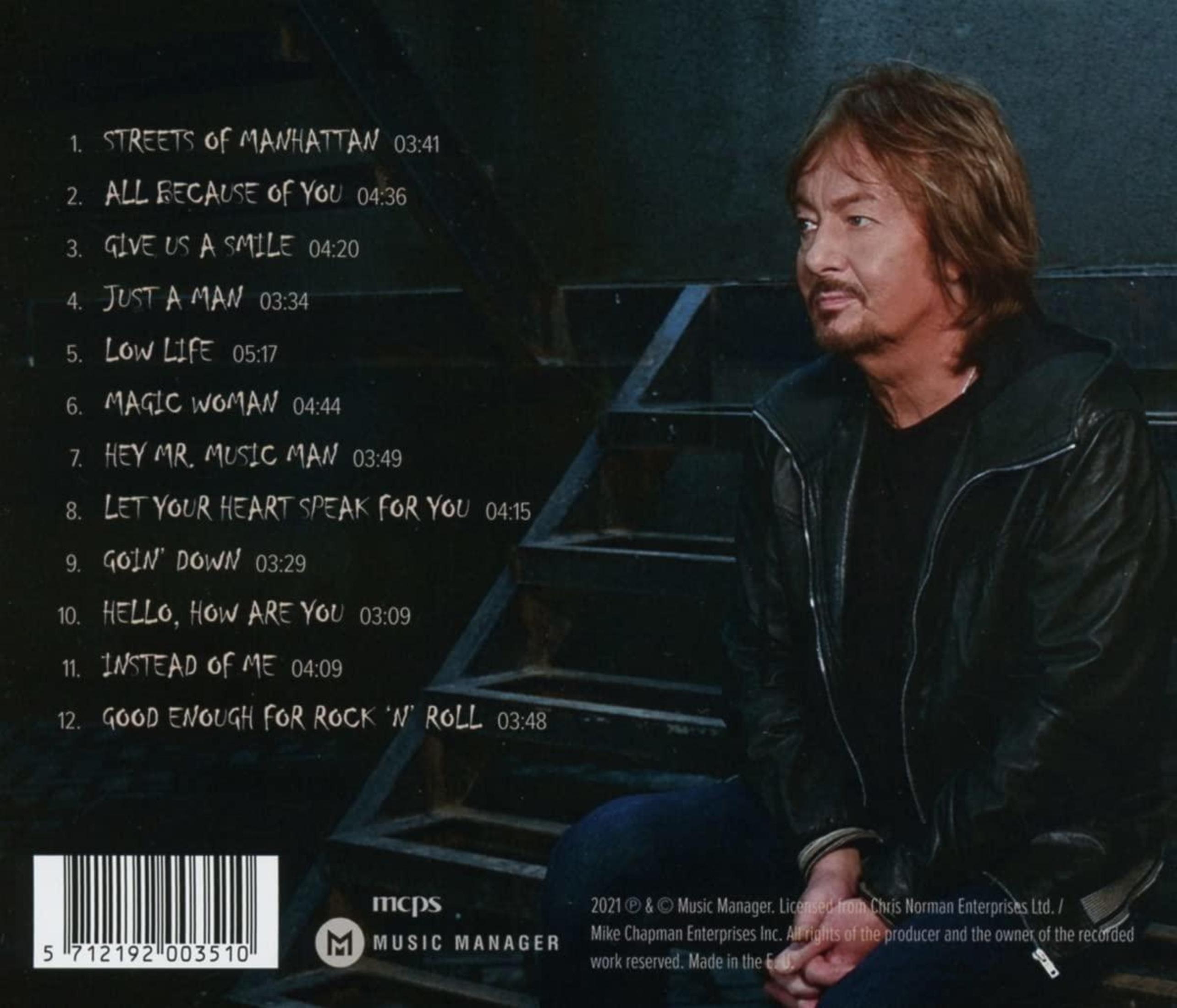 Albumcover mit Mann in Lederjacke. Titelliste links. Barcode und Musikmanager-Logo unten.