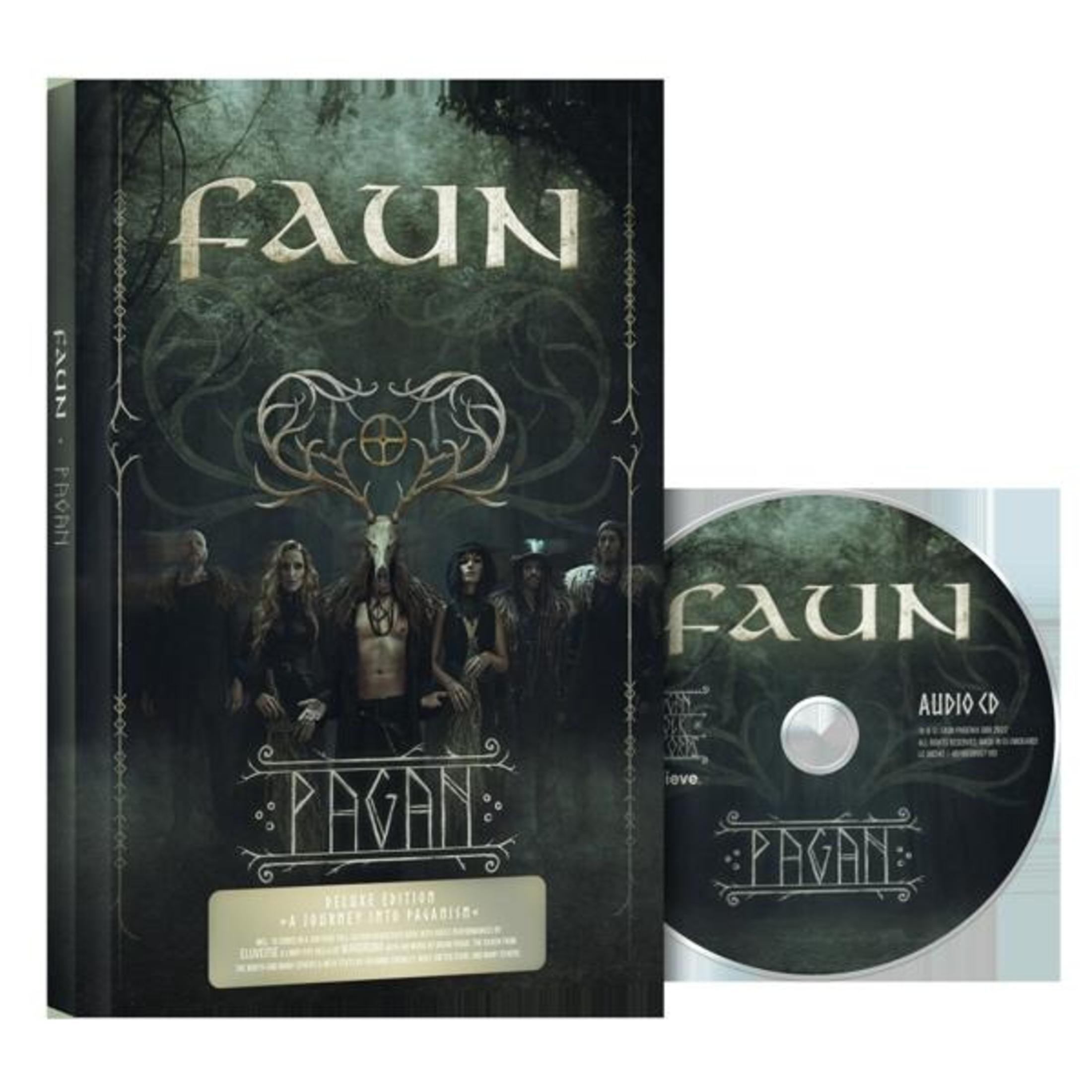 Albumhoes voor Faun's 'Pagan'. Toont bandleden, herten schedel. CD is zichtbaar. Donkere, gotische esthetiek, bos achtergrond.