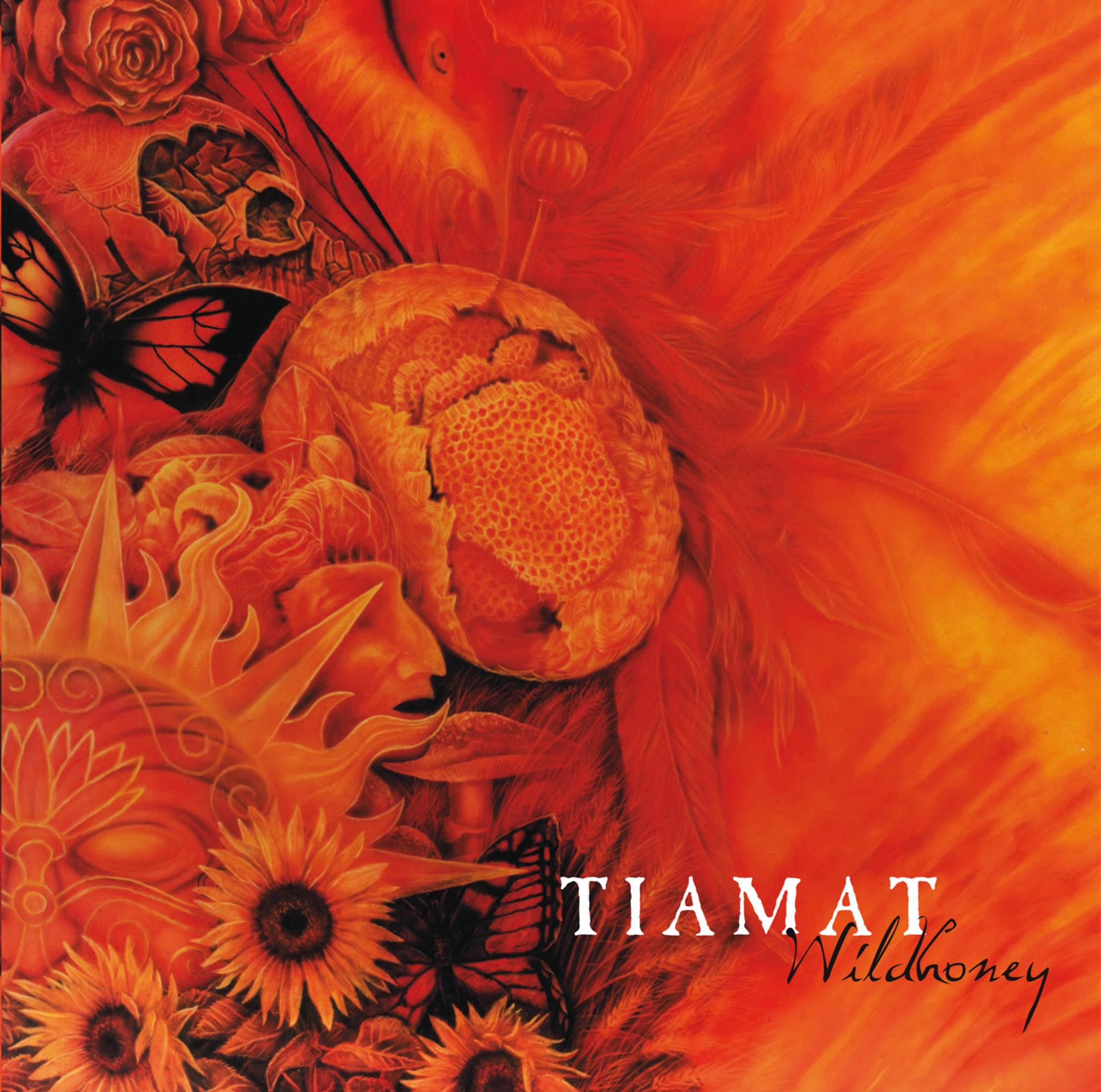 Kunstwerk mit Orangetönen, darunter ein Schädel, Schmetterlinge, Blumen und der Bandname 'TIAMAT Wildhoney'.