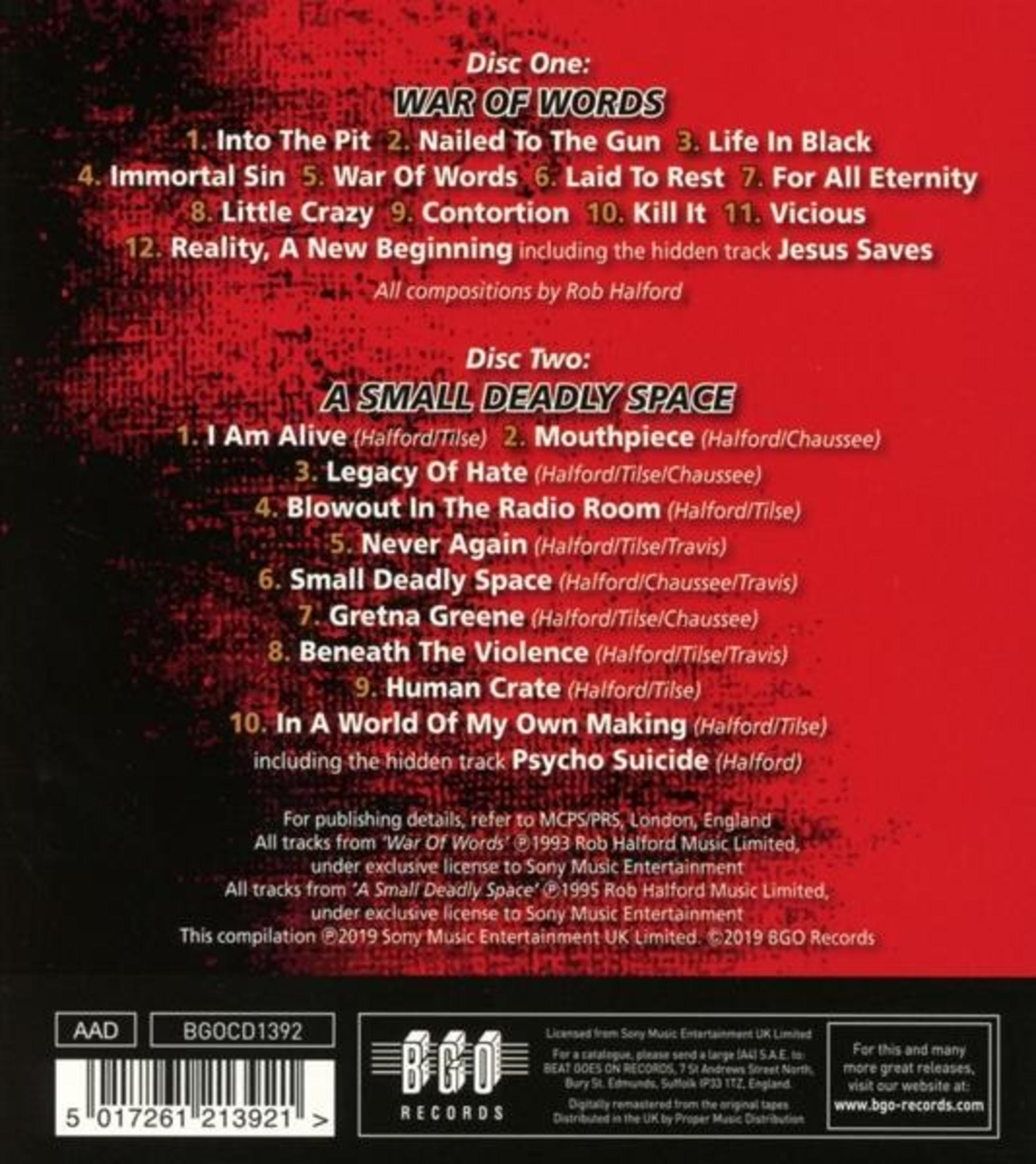 Albumcover. Roter Hintergrund mit weißem Text, der Songtitel und Credits auflistet. Enthält die Alben 'War of Words' und 'A Small Deadly Space'.