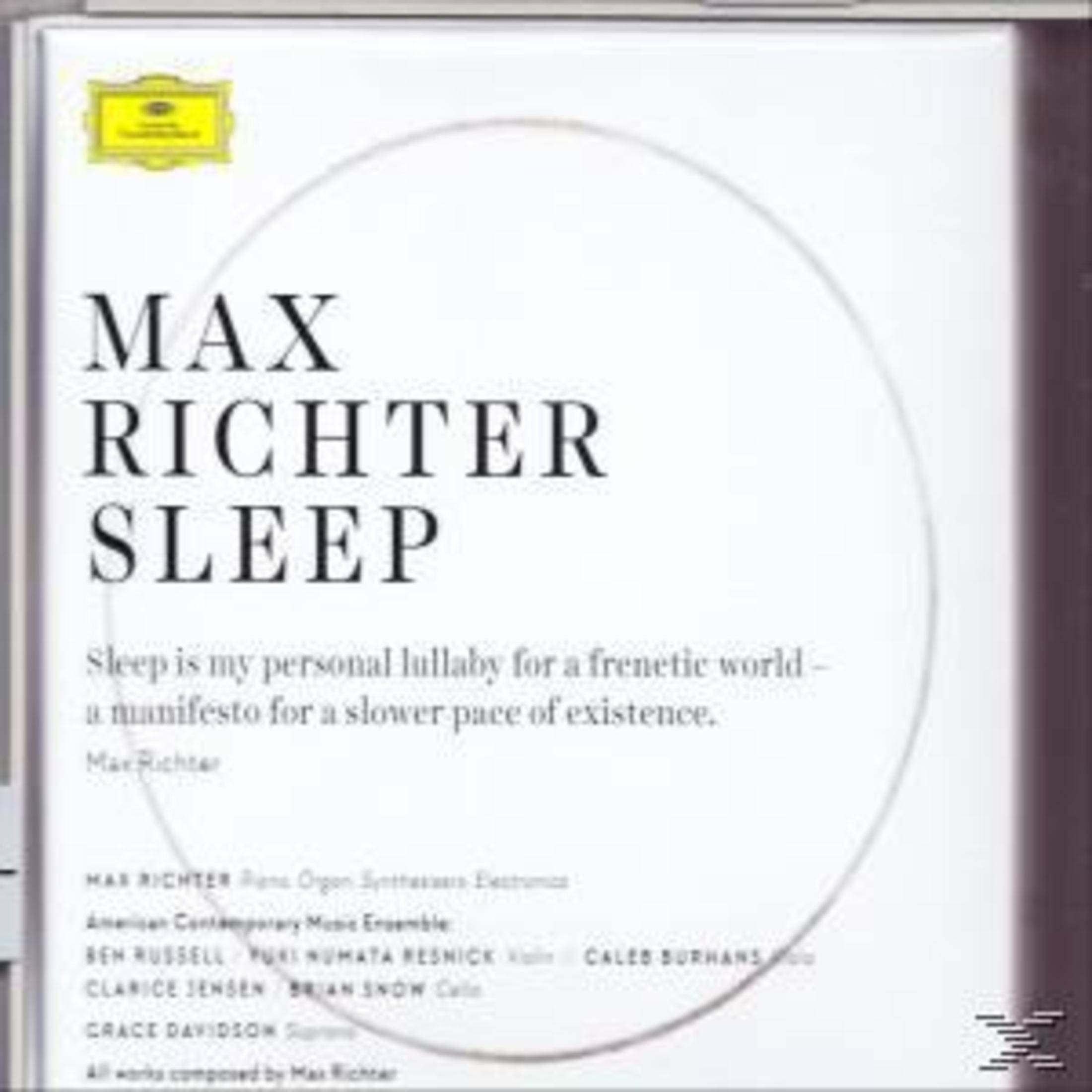 Albumhoes. Witte achtergrond met een grote cirkel. Tekst: MAX RICHTER SLEEP. Citaat: Slaap is mijn persoonlijke slaapliedje.