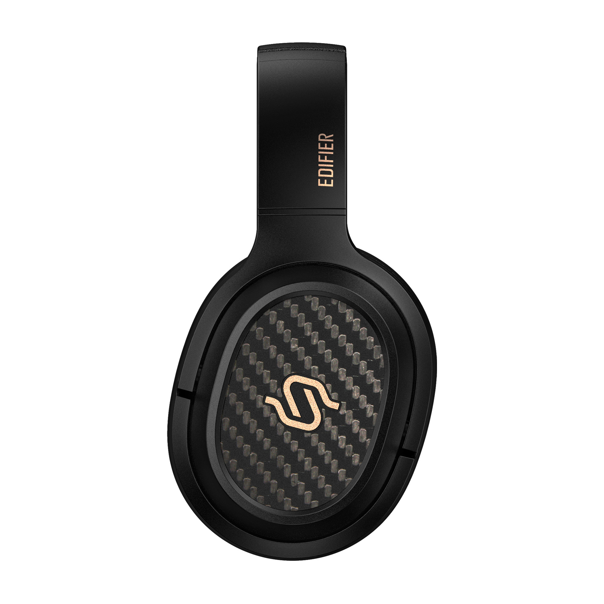 Cuffie Edifier nere. I padiglioni auricolari hanno un logo dorato e un motivo strutturato.