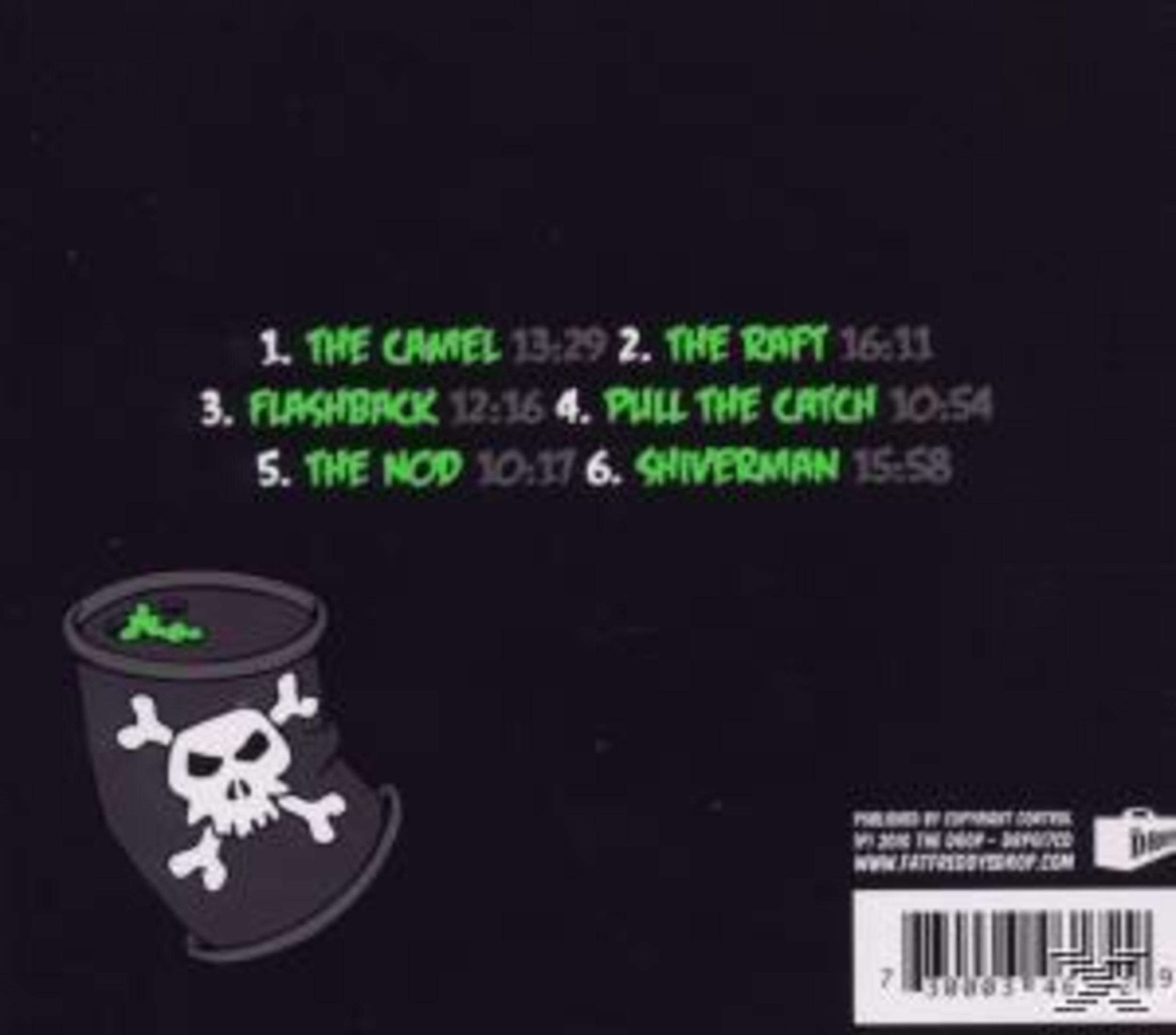 Albumcover mit Titelliste und einem Totenkopf-Design. Der Hintergrund ist dunkel. Unten rechts befindet sich ein Barcode.