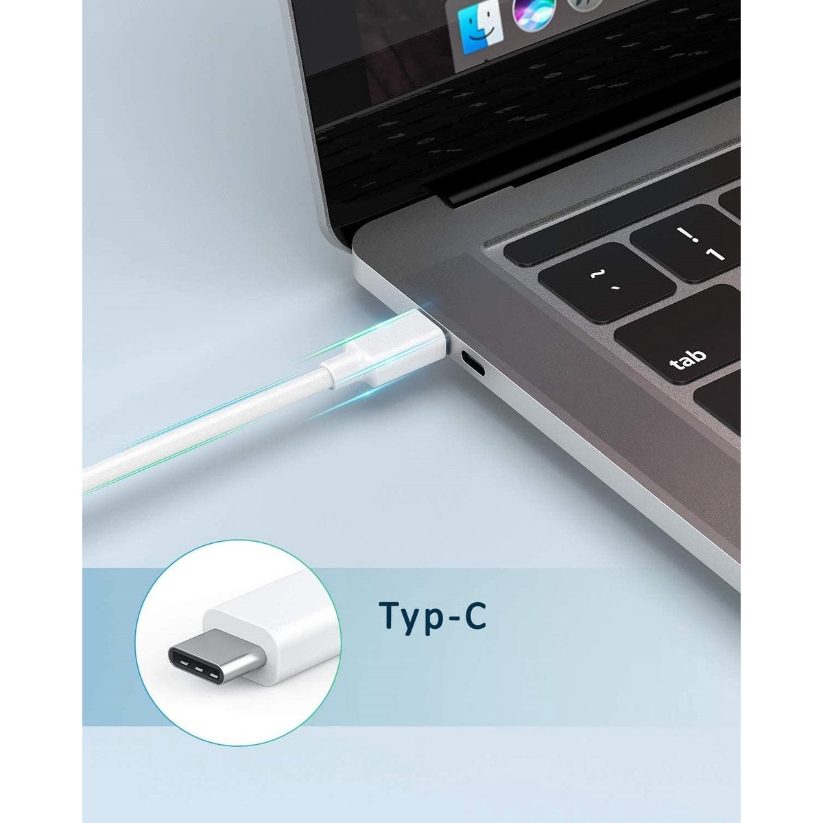 Een witte USB-C-kabel is aangesloten op een laptop. De kabel licht blauwgroen op. Een cirkelvormige inzet toont de connector.