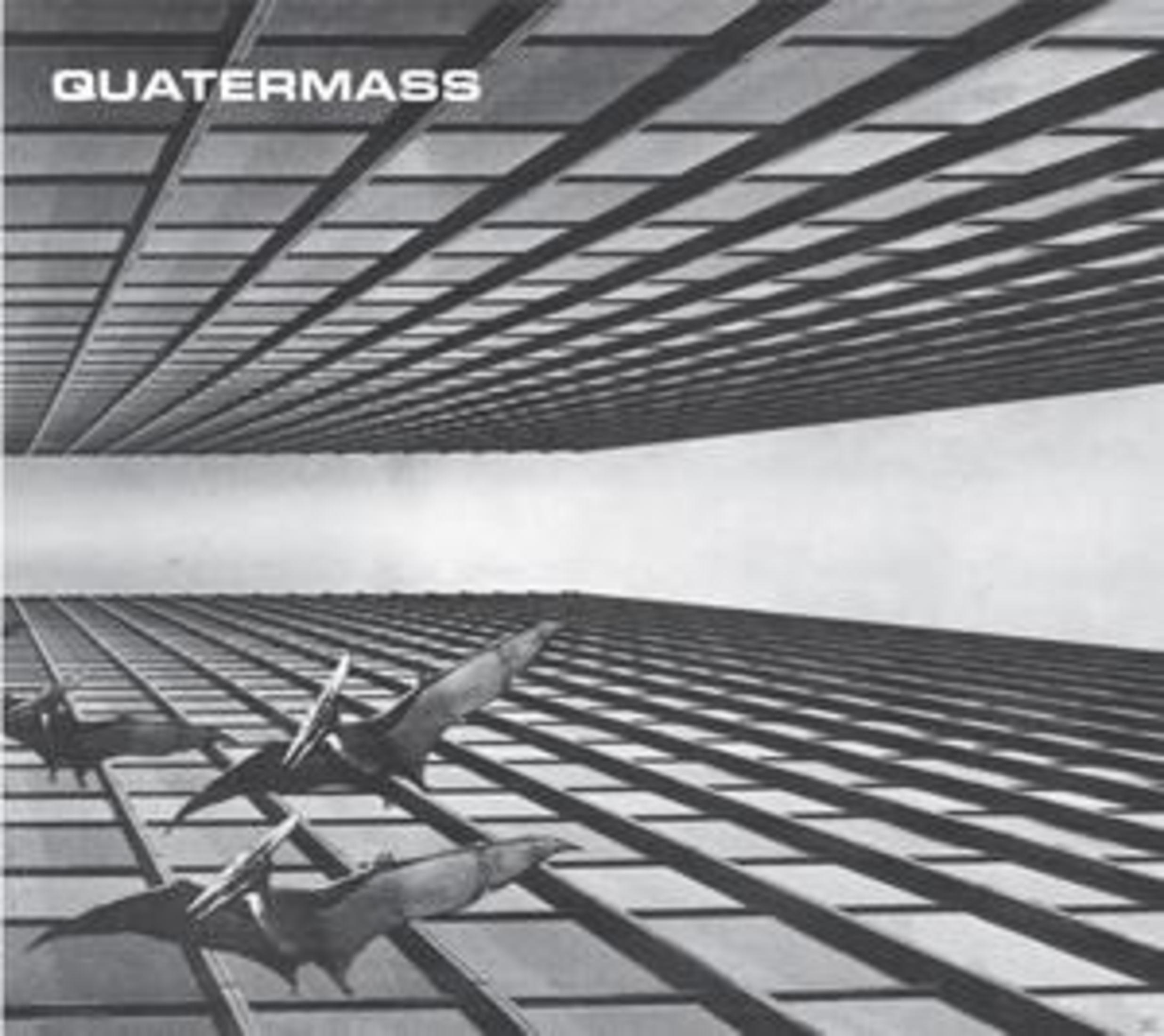 Albumcover mit gitterartiger Struktur und fledermausartigen Kreaturen. Der Bandname 'Quatermass' steht oben.