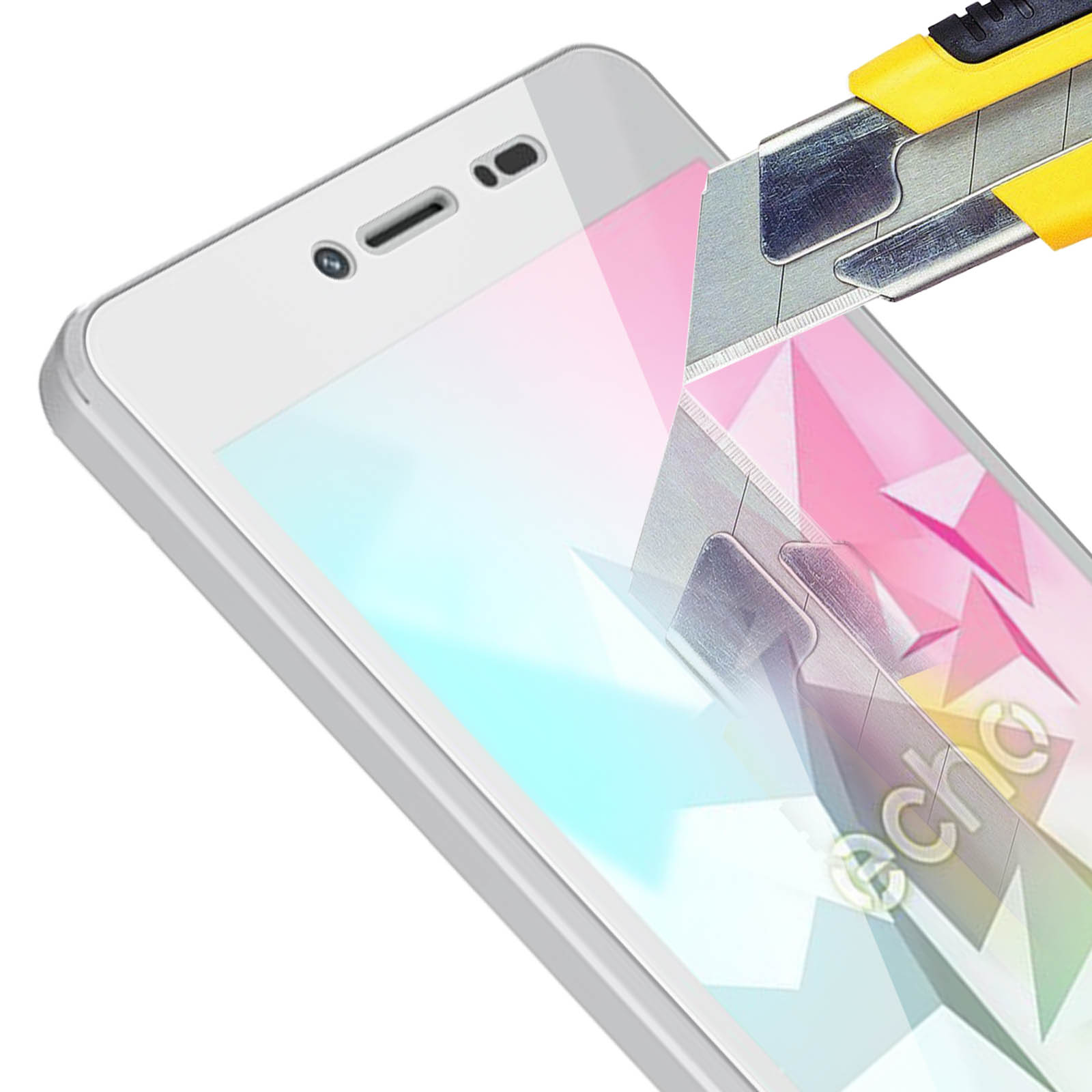 Un proteggi schermo per smartphone viene tagliato con un taglierino. Il telefono è bianco, il coltello giallo e argento.