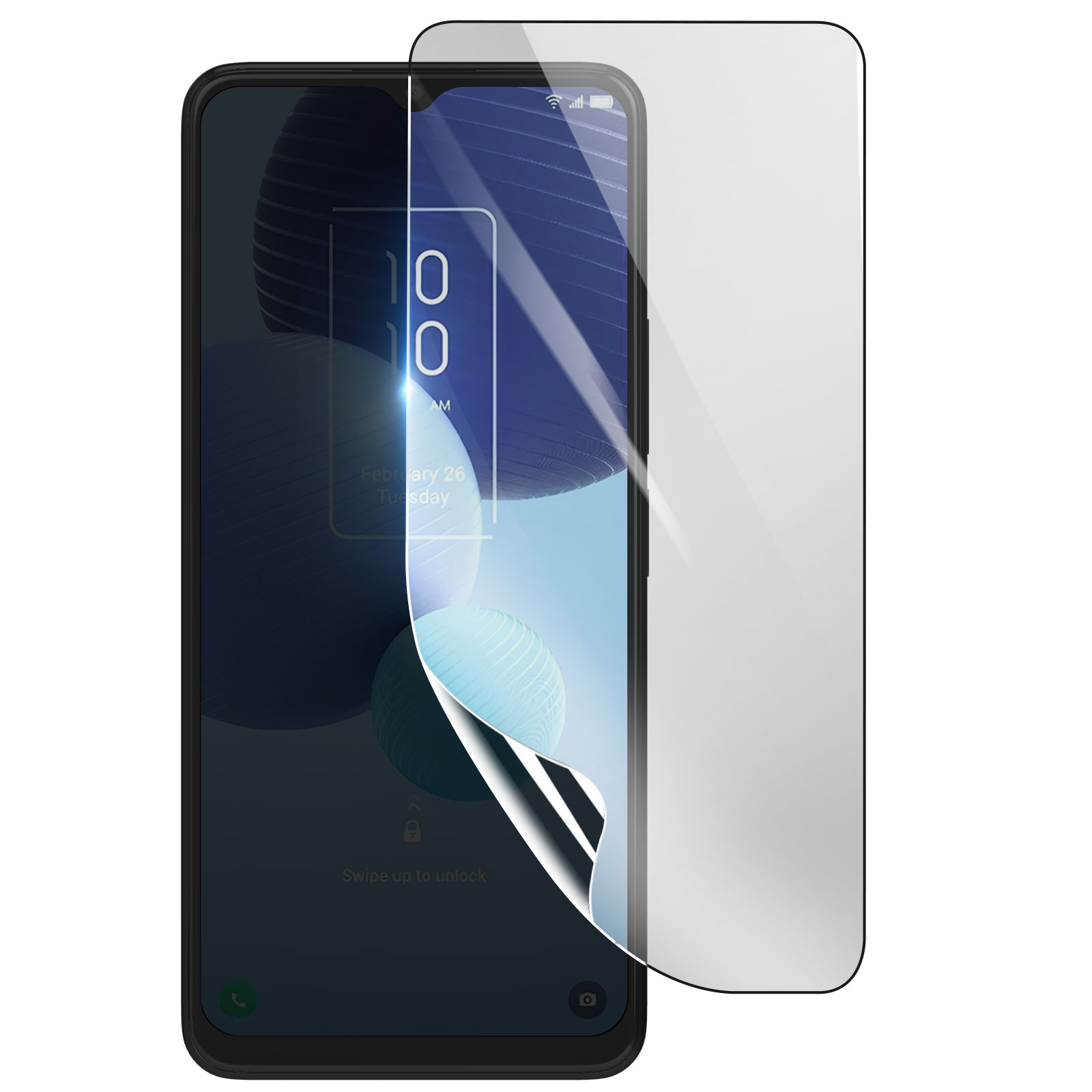 Uno smartphone nero con una protezione per lo schermo è in mostra. Lo schermo mostra l'ora e la data. La protezione è parzialmente staccata.