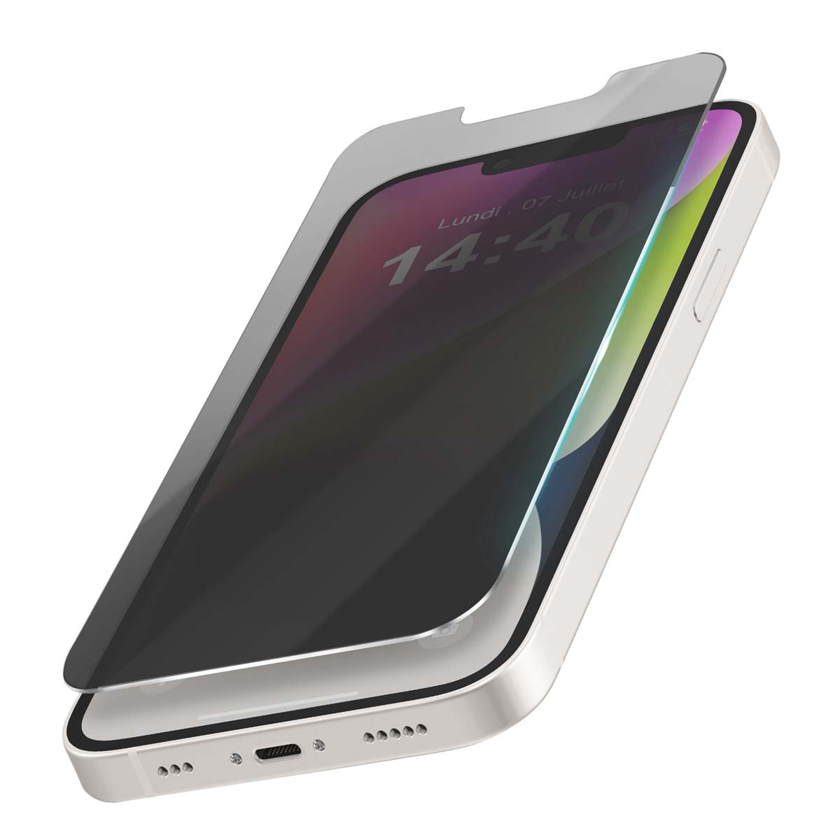 Un smartphone blanc avec un protecteur d'écran affichant l'heure et la date. Le protecteur est partiellement soulevé.