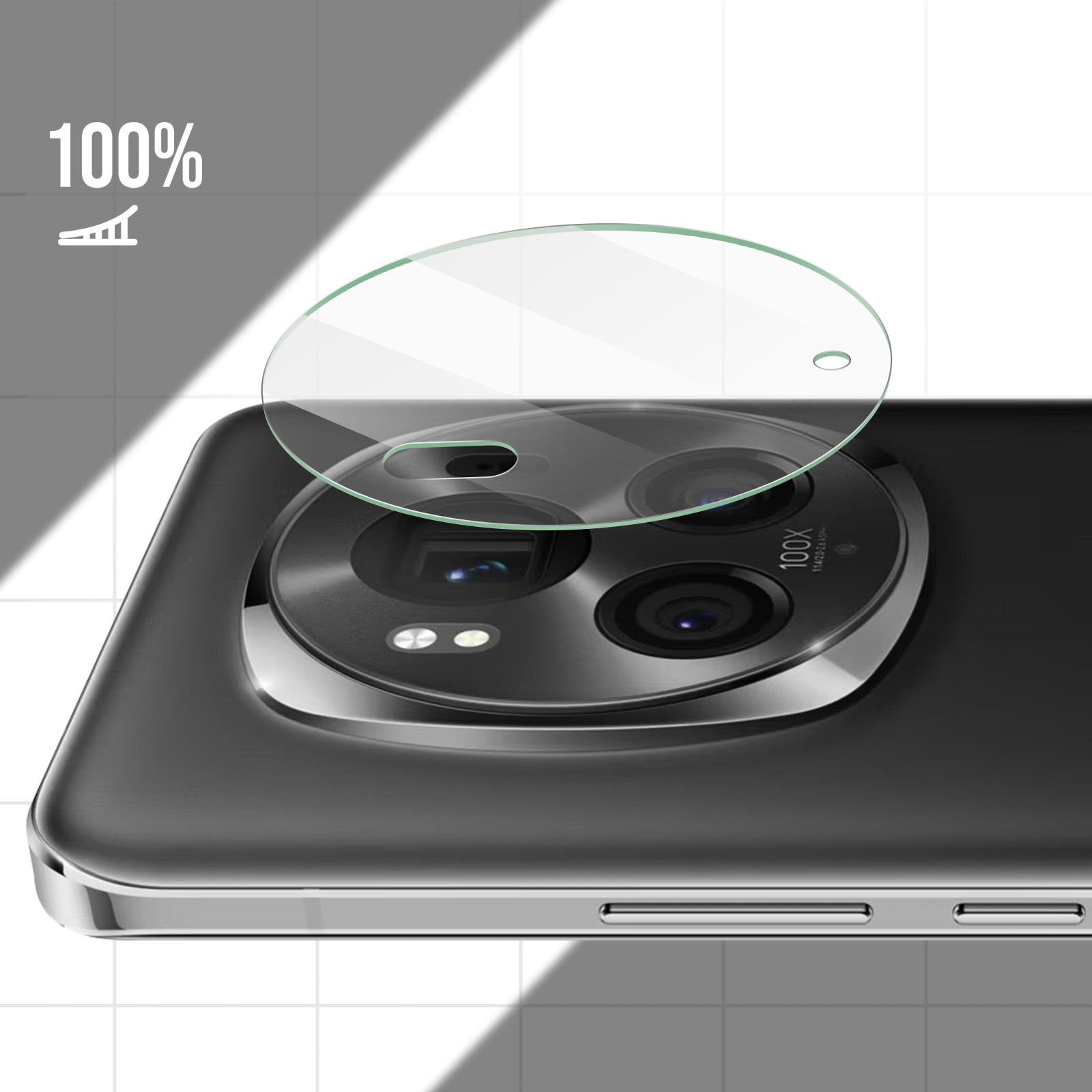 Retro di smartphone con lenti della fotocamera. Sopra c'è un vetro protettivo. L'immagine include un'icona del 100%.