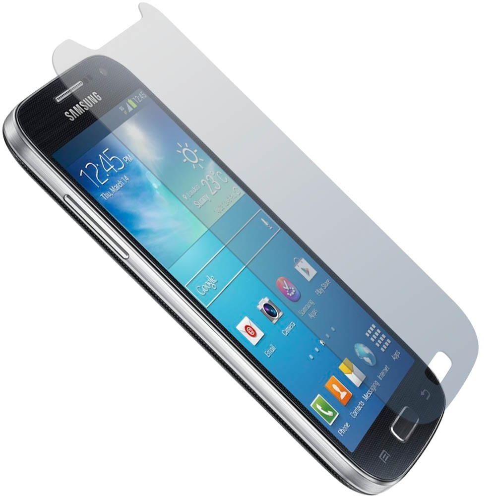 Un smartphone Samsung con un protector de pantalla aplicado. La pantalla muestra aplicaciones e información meteorológica. El teléfono tiene un marco plateado.