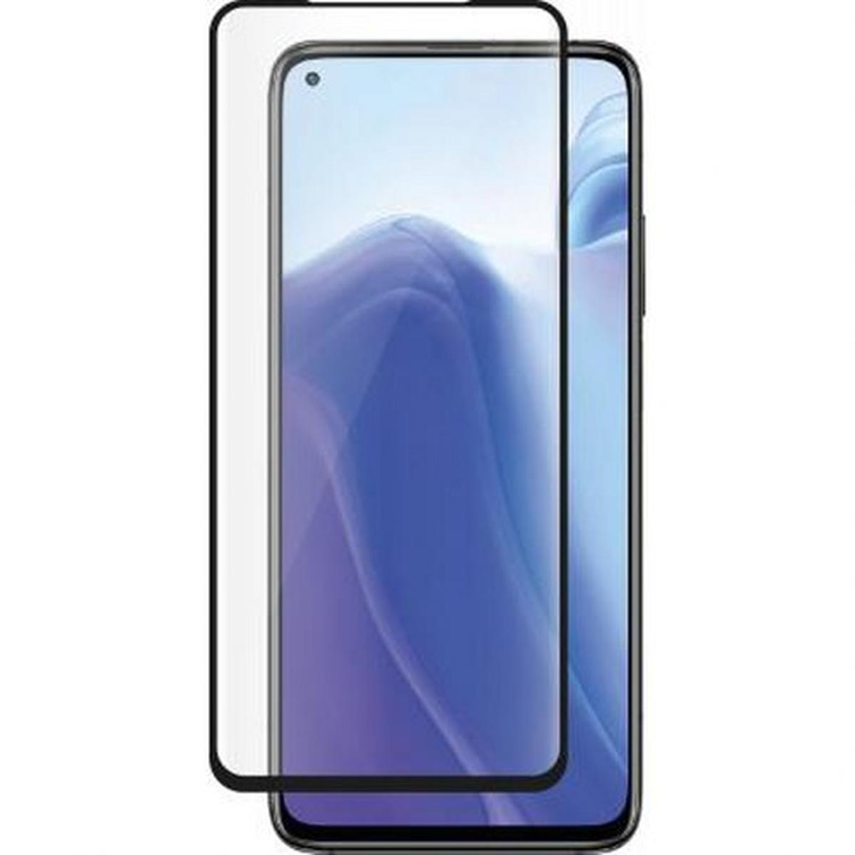 Een smartphone met een screenprotector aangebracht. Het scherm van de telefoon toont een verloop van blauw en wit.