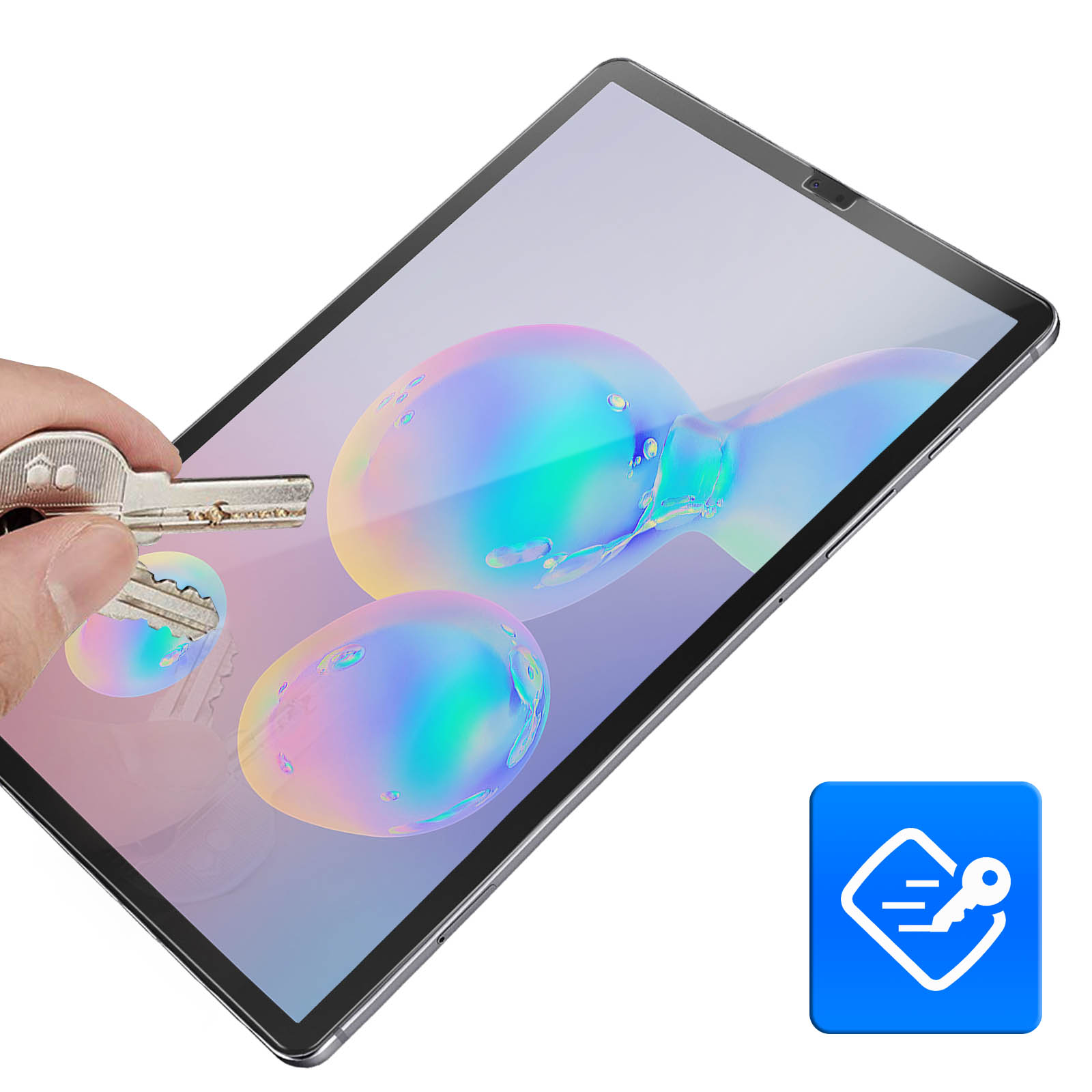 Una mano tiene una chiave vicino allo schermo di un tablet con bolle. Un'icona blu quadrata con una chiave è nell'angolo.