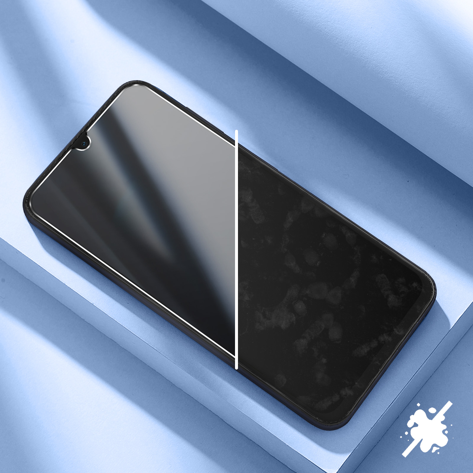 Una protezione per lo schermo dello smartphone. Un lato è pulito, l'altro sporco. Lo sfondo è blu con un'icona antimacchia.