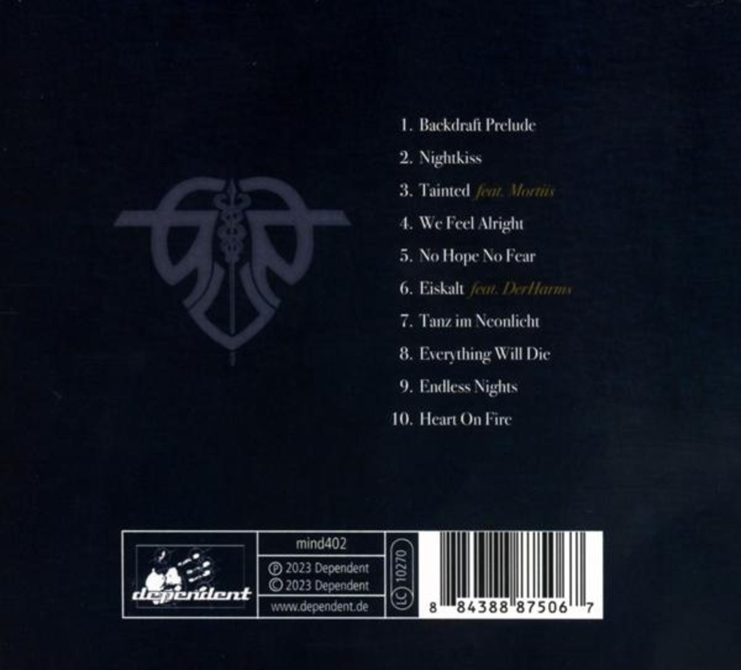 Albumcover mit Logo, Songtiteln und Copyright-Informationen. Dunkler Hintergrund mit weißem Text. Mit Barcode.
