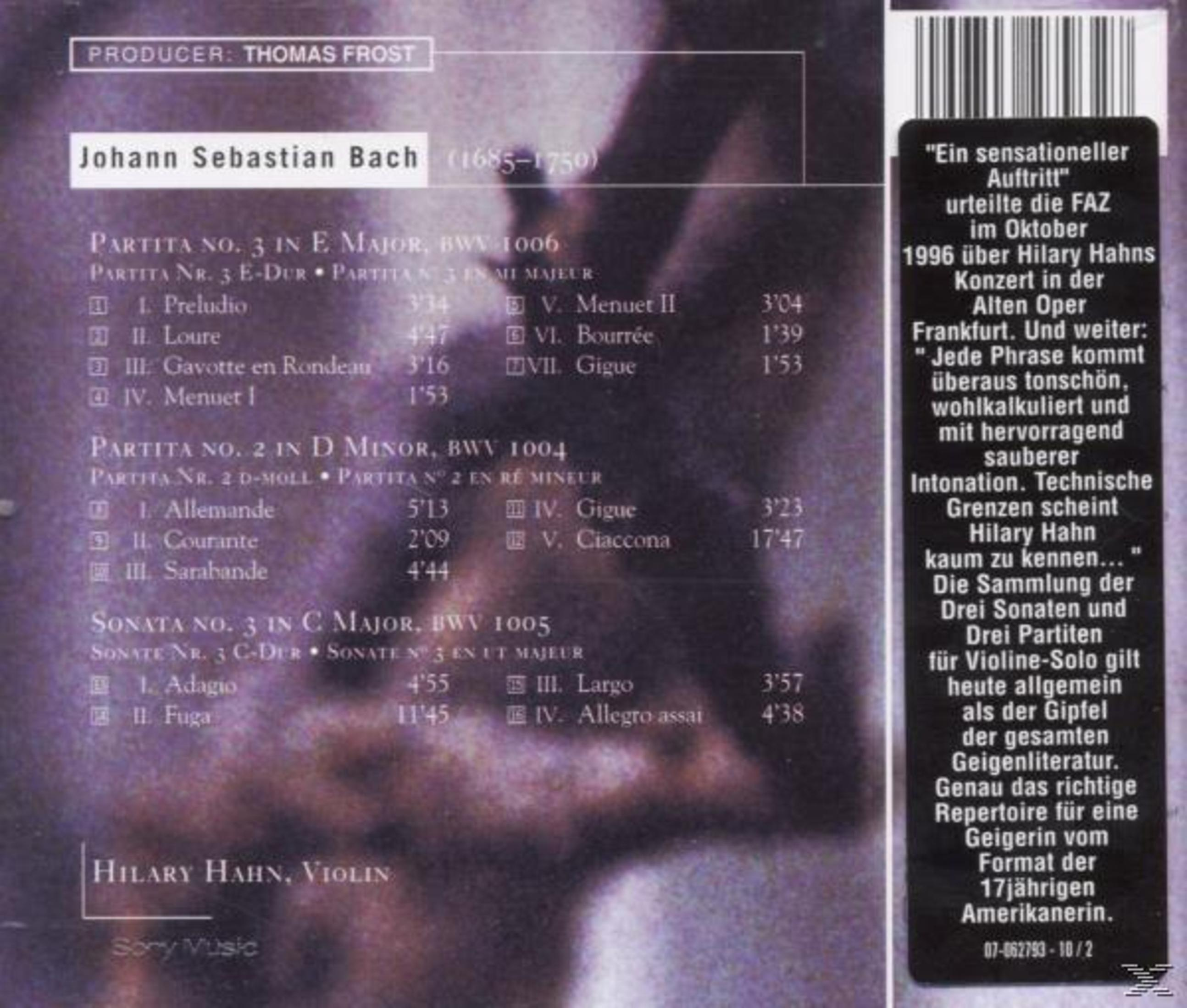 Copertina del CD con musica di Bach. Il testo include Partite, Sonate e una recensione. Viene menzionato anche un violino.