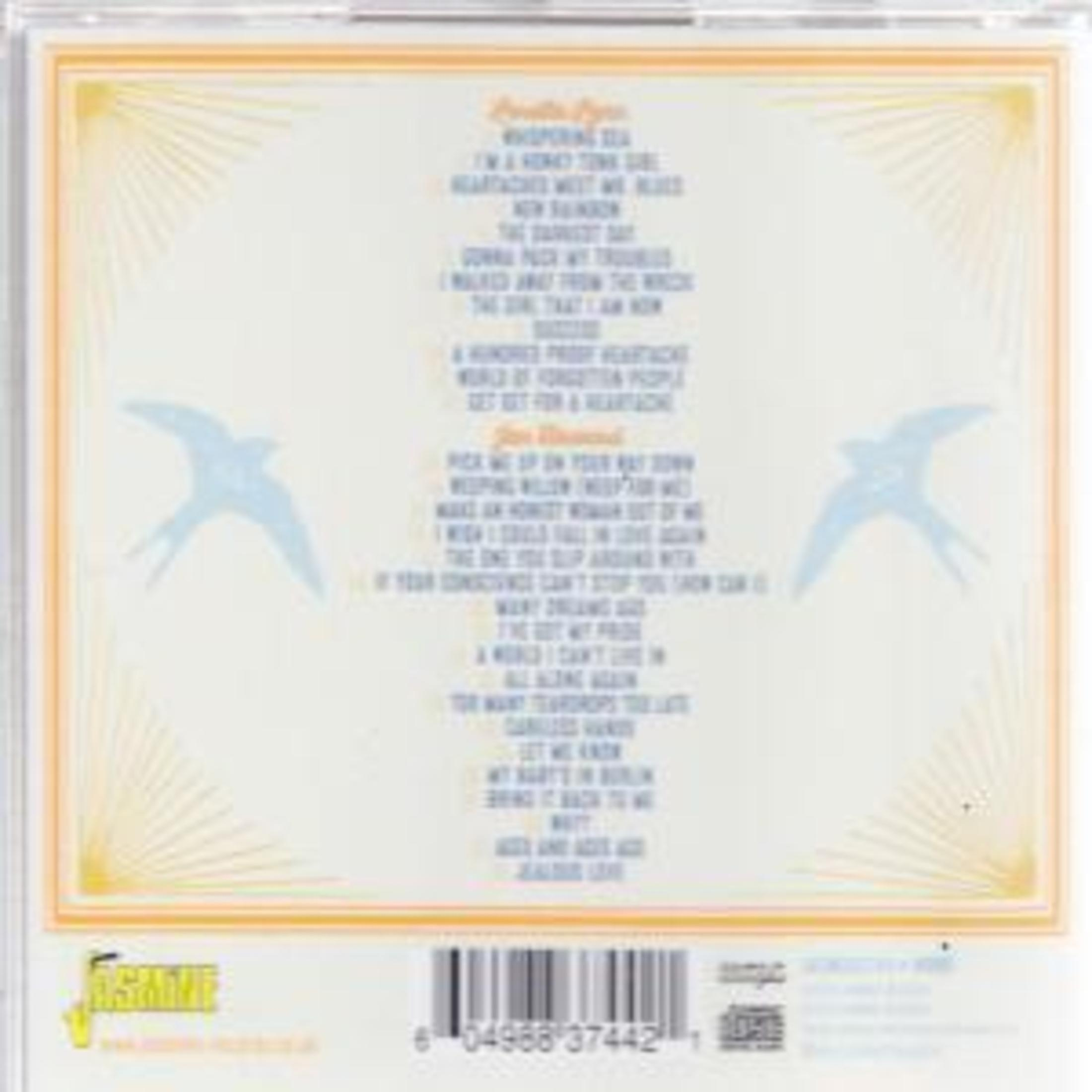CD-Rückseite mit Songtexten, blauen Vögeln und einem goldenen Rahmen. Unten sind ein Barcode und ein Logo zu sehen.