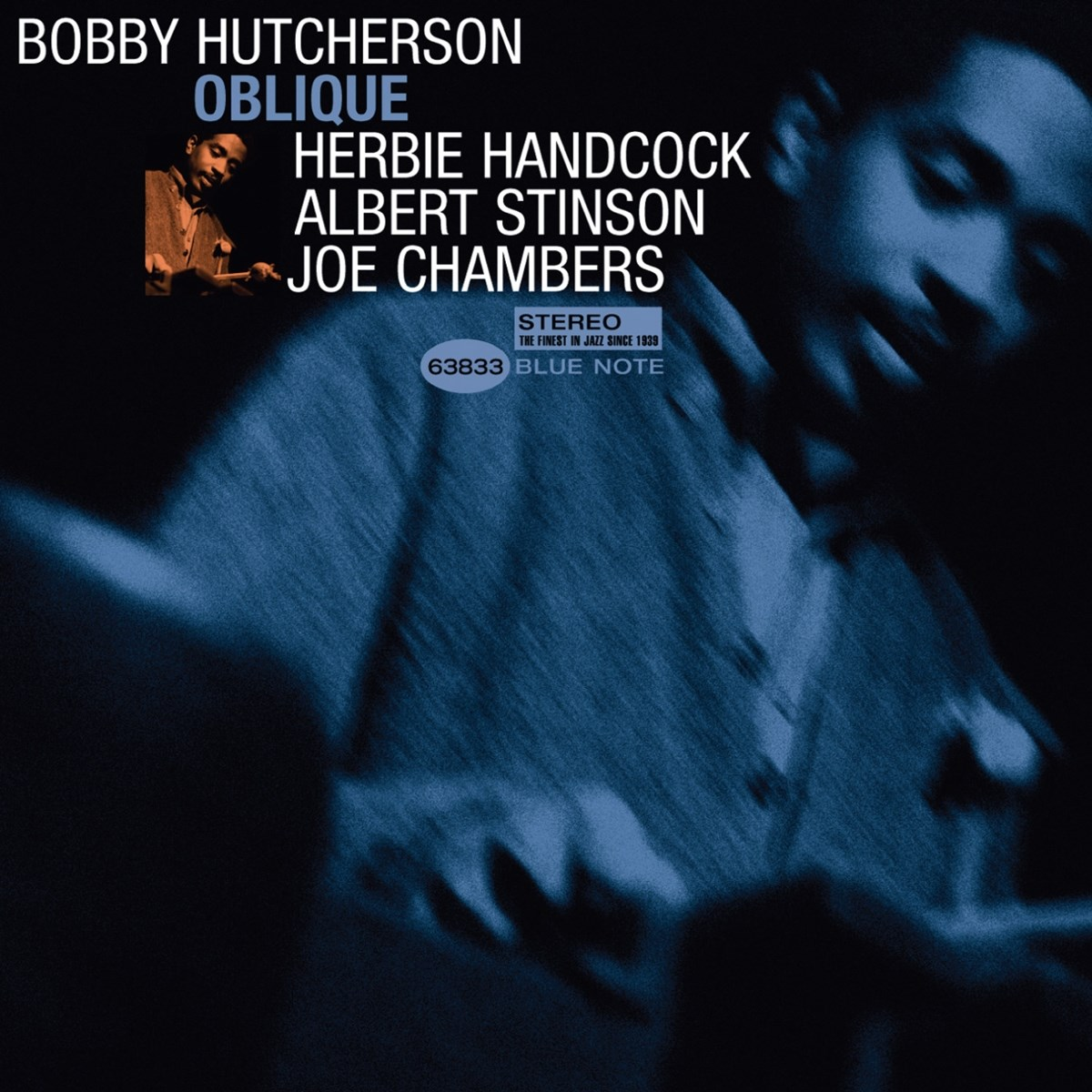 Copertina dell'album: Bobby Hutcherson 'Oblique'. Presenta un uomo in giacca e testo. Logo Blue Note.
