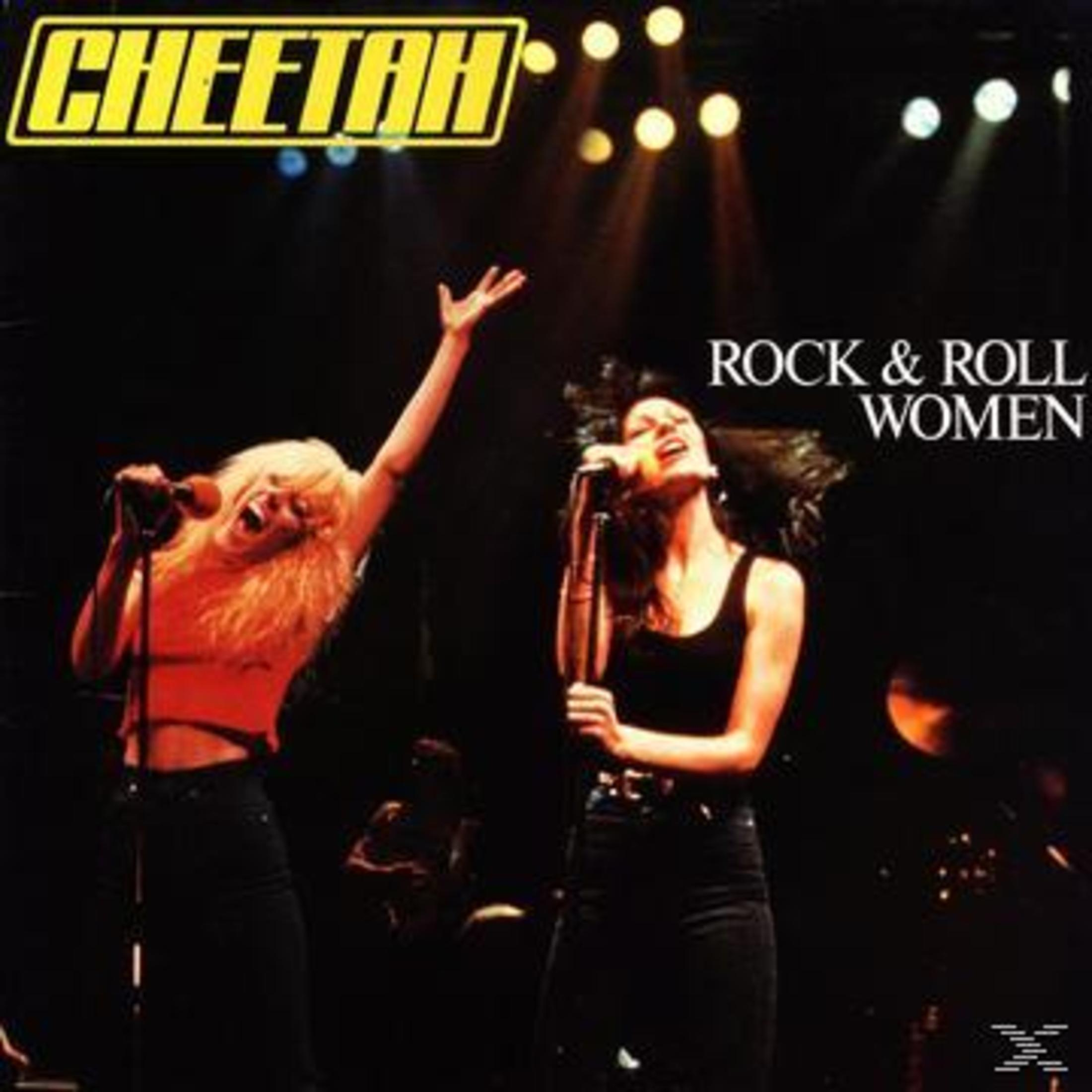Albumhoes van Cheetah, Rock & Roll Women. Twee vrouwen zingen in microfoons op het podium. Heldere lichten en bandnaam zijn zichtbaar.