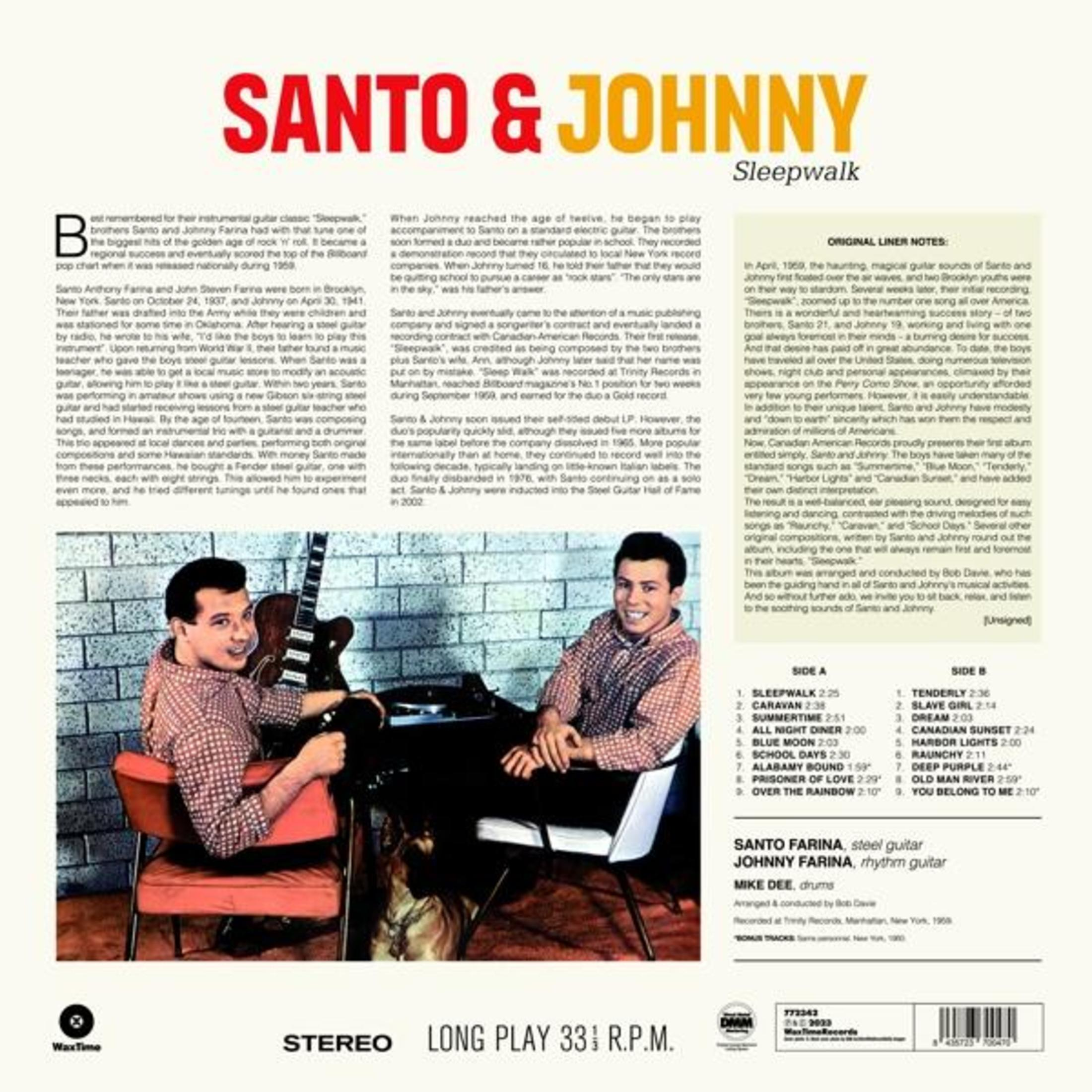 Albumcover. Titel: Santo & Johnny Sleepwalk. Zwei Männer spielen Gitarre. Text enthält Songtitel und Liner Notes.