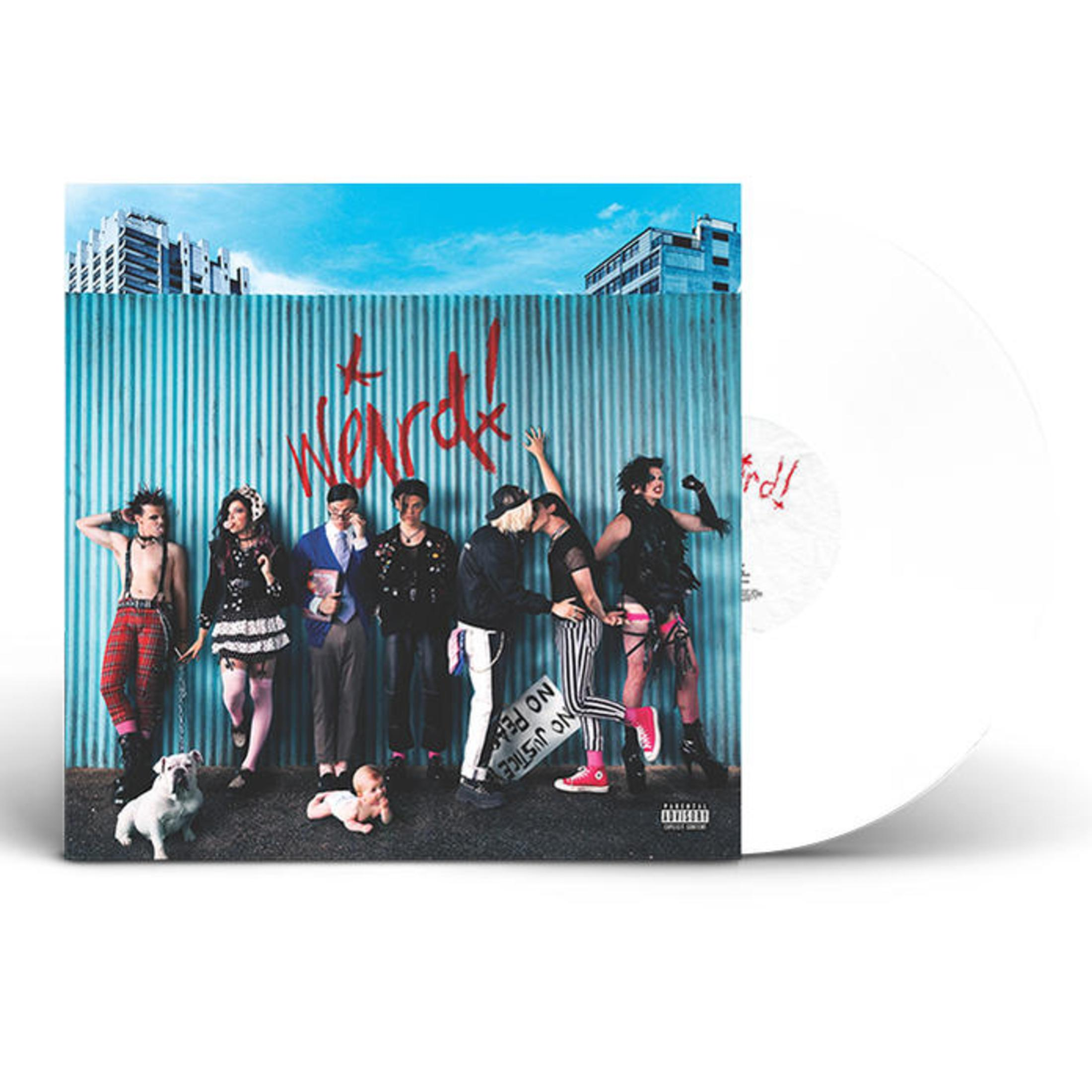 Copertina dell'album: Gruppo di persone davanti a un muro. Vinile bianco a destra. La parola "weird!" è scritta sul muro.