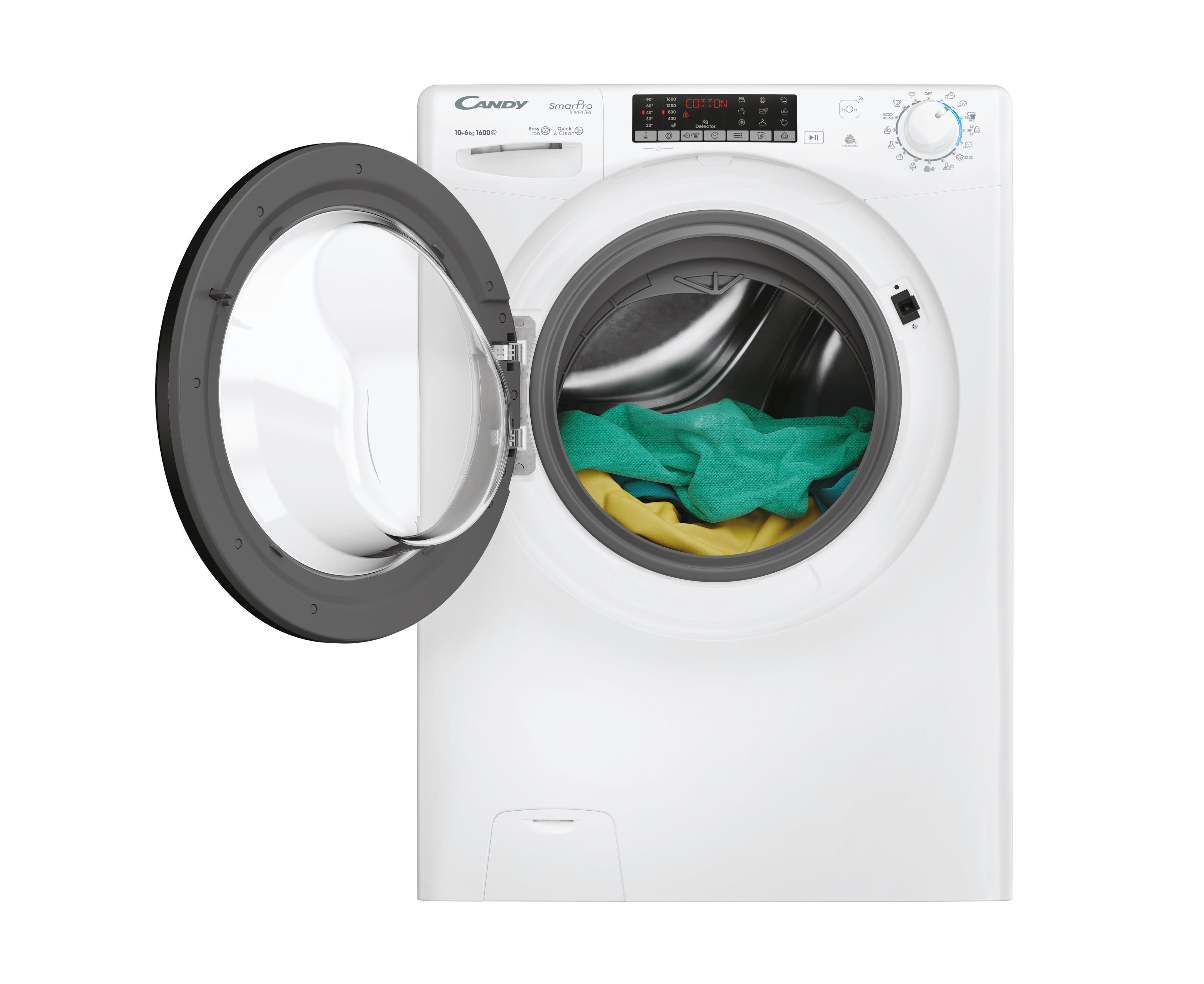 Una lavadora Candy blanca con la puerta abierta. En el interior, ropa verde y amarilla visible.