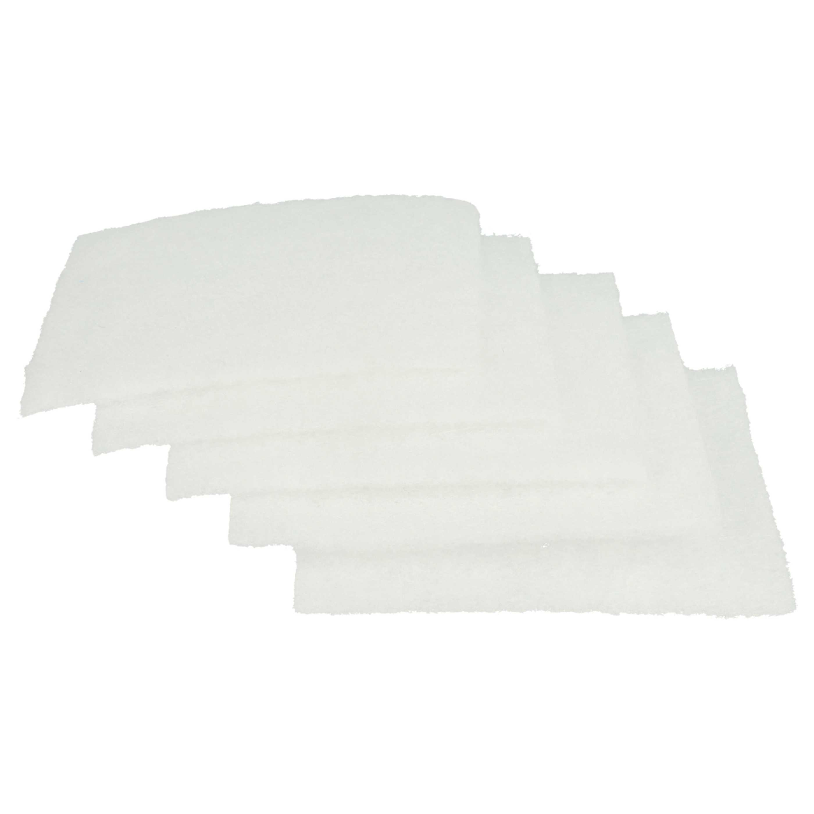 Mehrere weiße, rechteckige Filterpads sind auf weißem Hintergrund geschichtet. Sie sind leicht cremefarben und haben eine strukturierte Oberfläche.