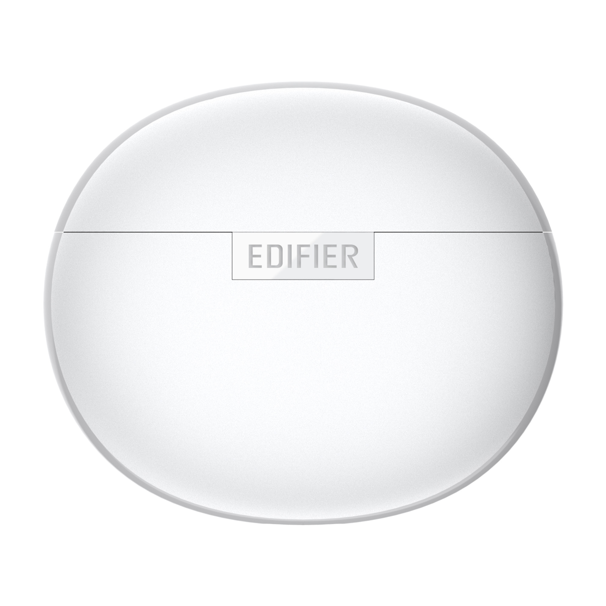 Białe, owalne etui na słuchawki Edifier na białym tle. Nazwa marki jest nadrukowana na etui.