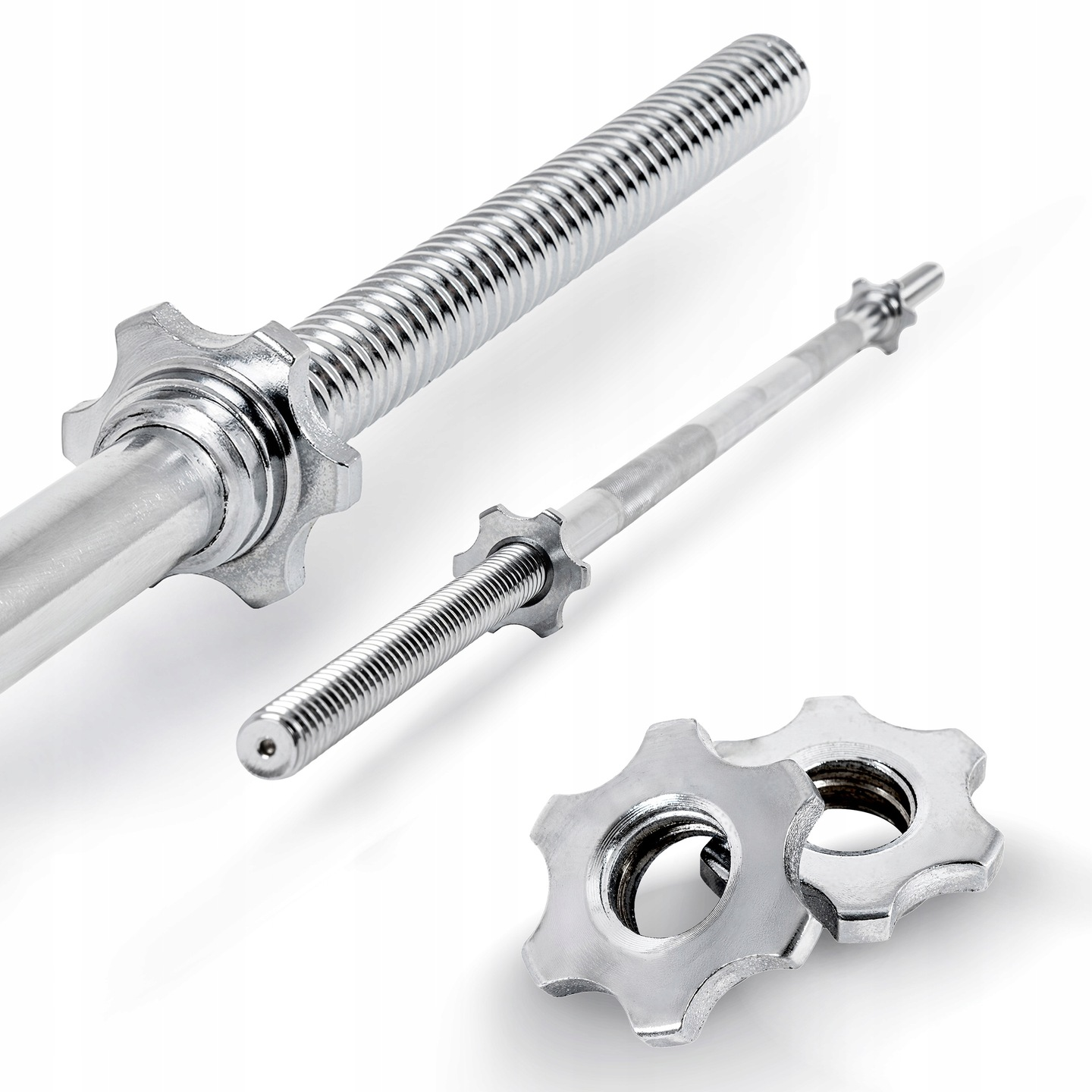 Chromowane sztangi i kołnierze na białym tle. Dwa drążki, jeden duży i jeden mały, z kołnierzami w kształcie gwiazdy.