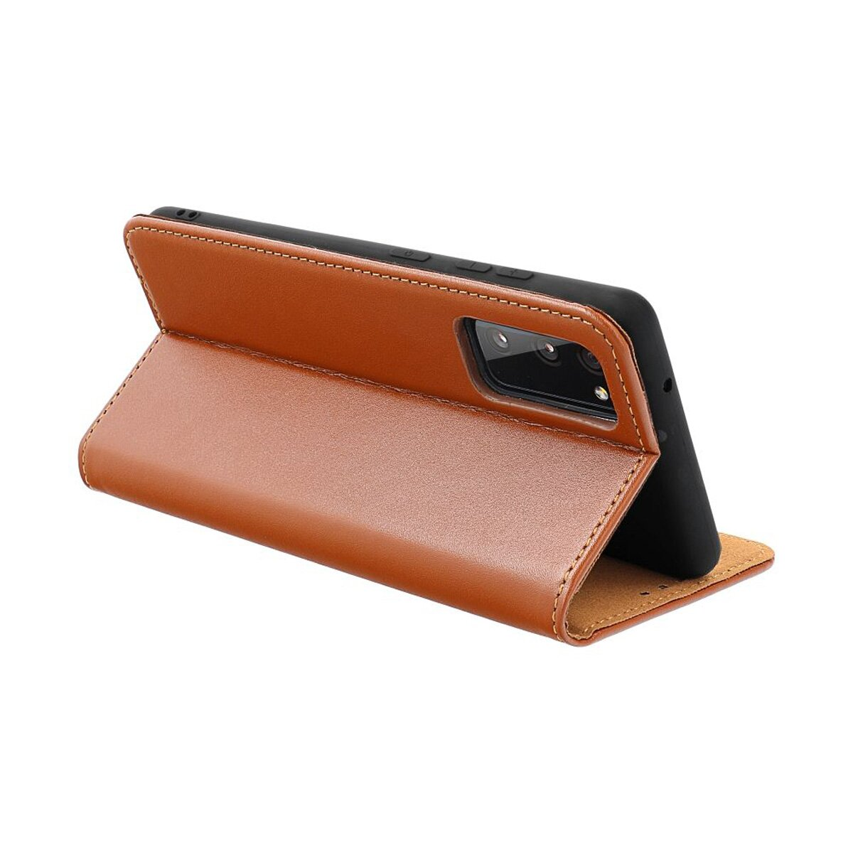 Eine braune Leder-Handyhülle ist geöffnet und zeigt ein schwarzes Telefon. Die Hülle ist genäht, und der Hintergrund ist weiß.