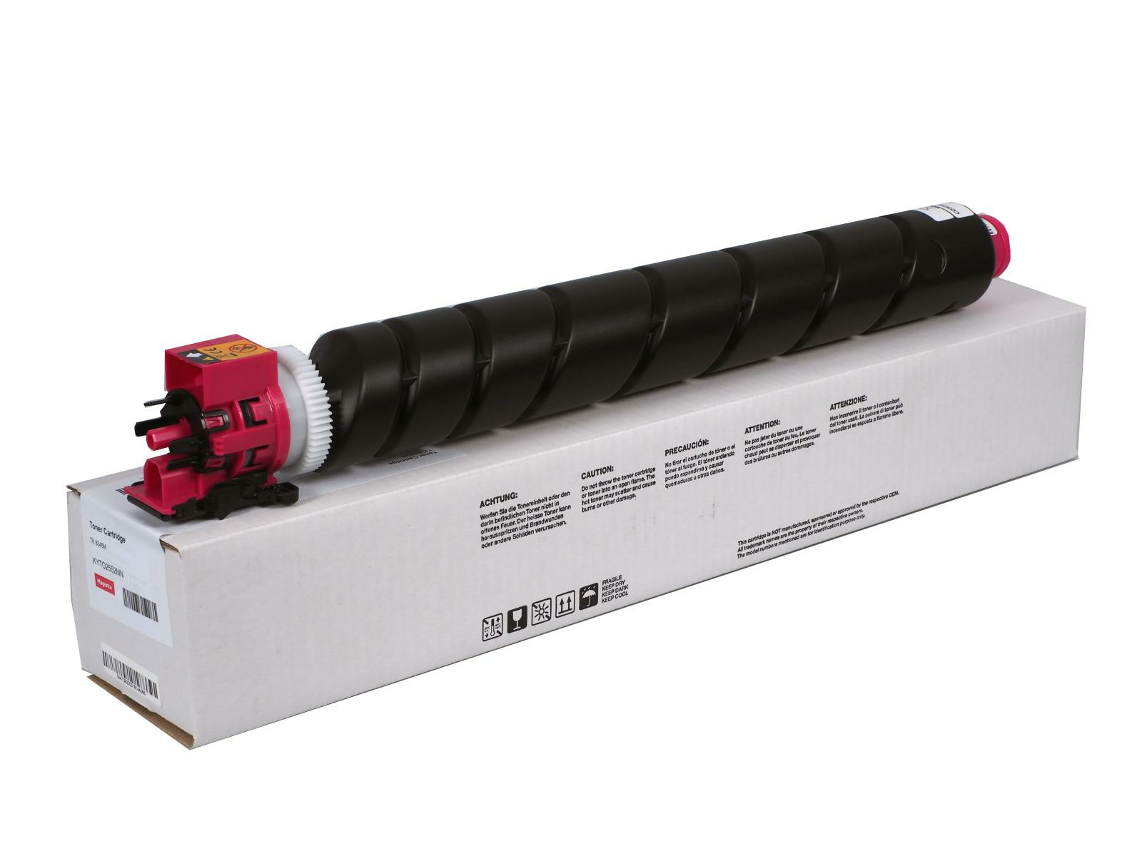 Una cartuccia toner magenta poggia su una scatola bianca. La cartuccia è nera, con un componente rosa e un ingranaggio bianco.