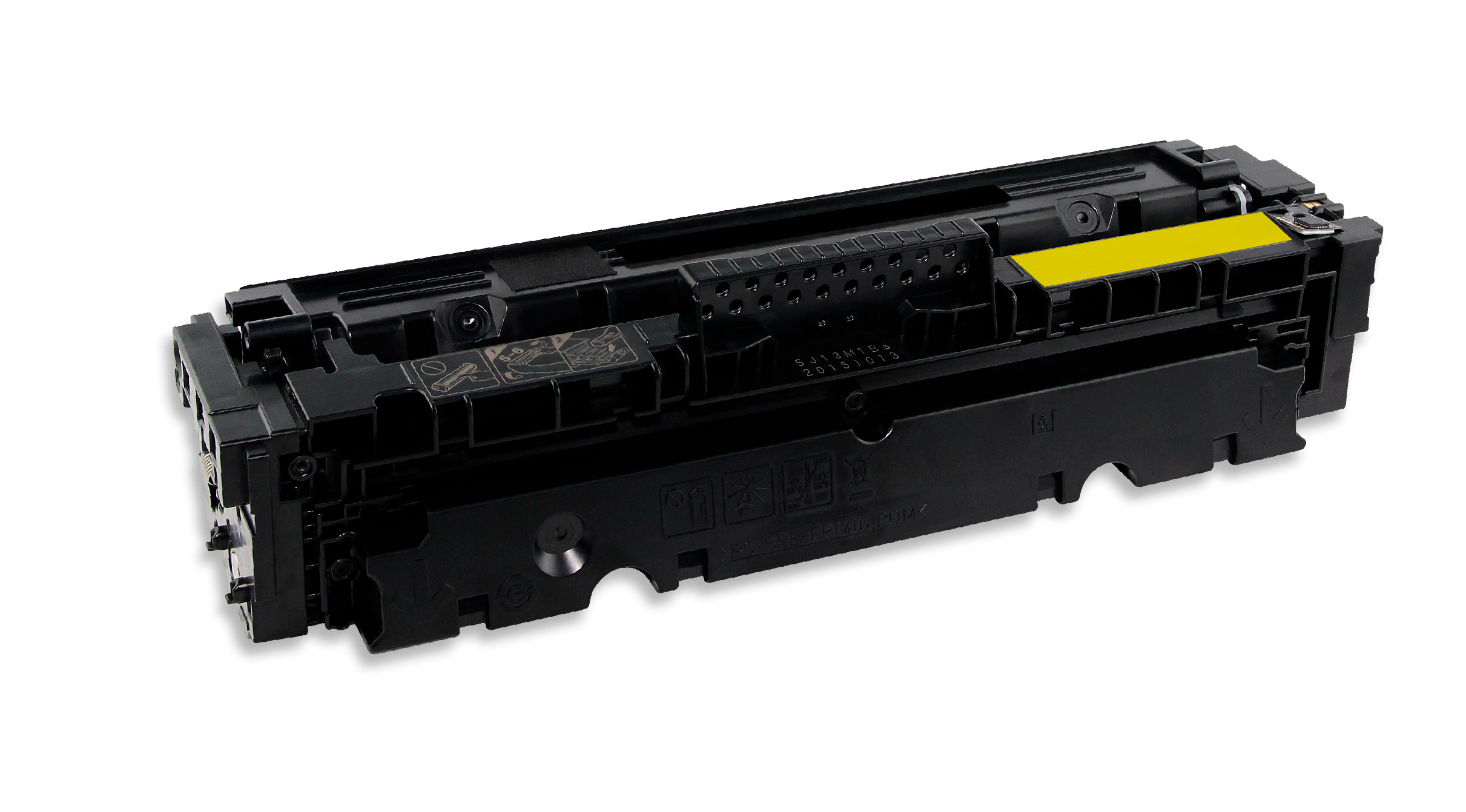 Una cartuccia toner nera con etichetta gialla su sfondo bianco. La cartuccia è angolata e presenta vari dettagli.