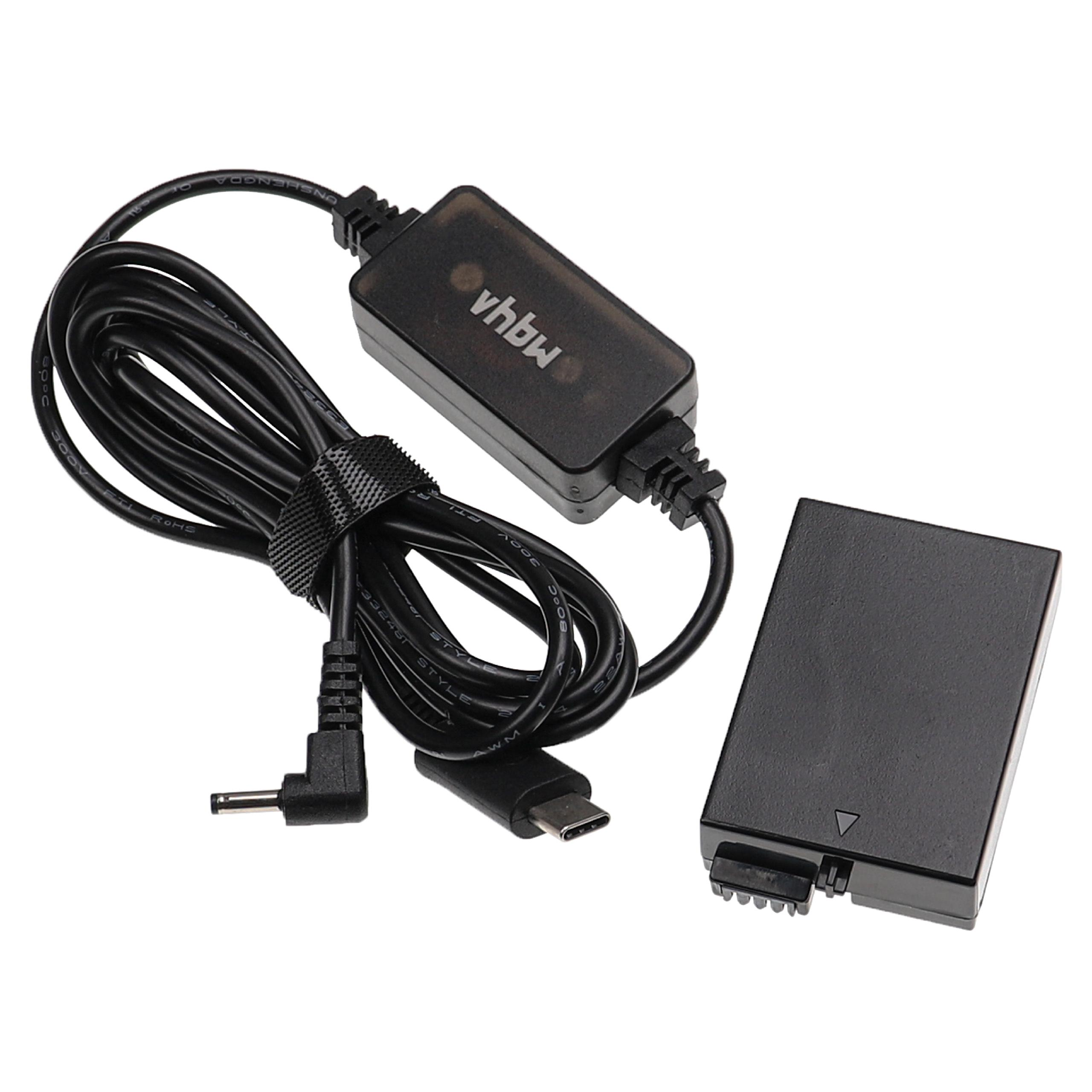 Ein schwarzes Batterieladegerät mit Netzteil, Kabel und separater schwarzer Batterie auf weißem Hintergrund.