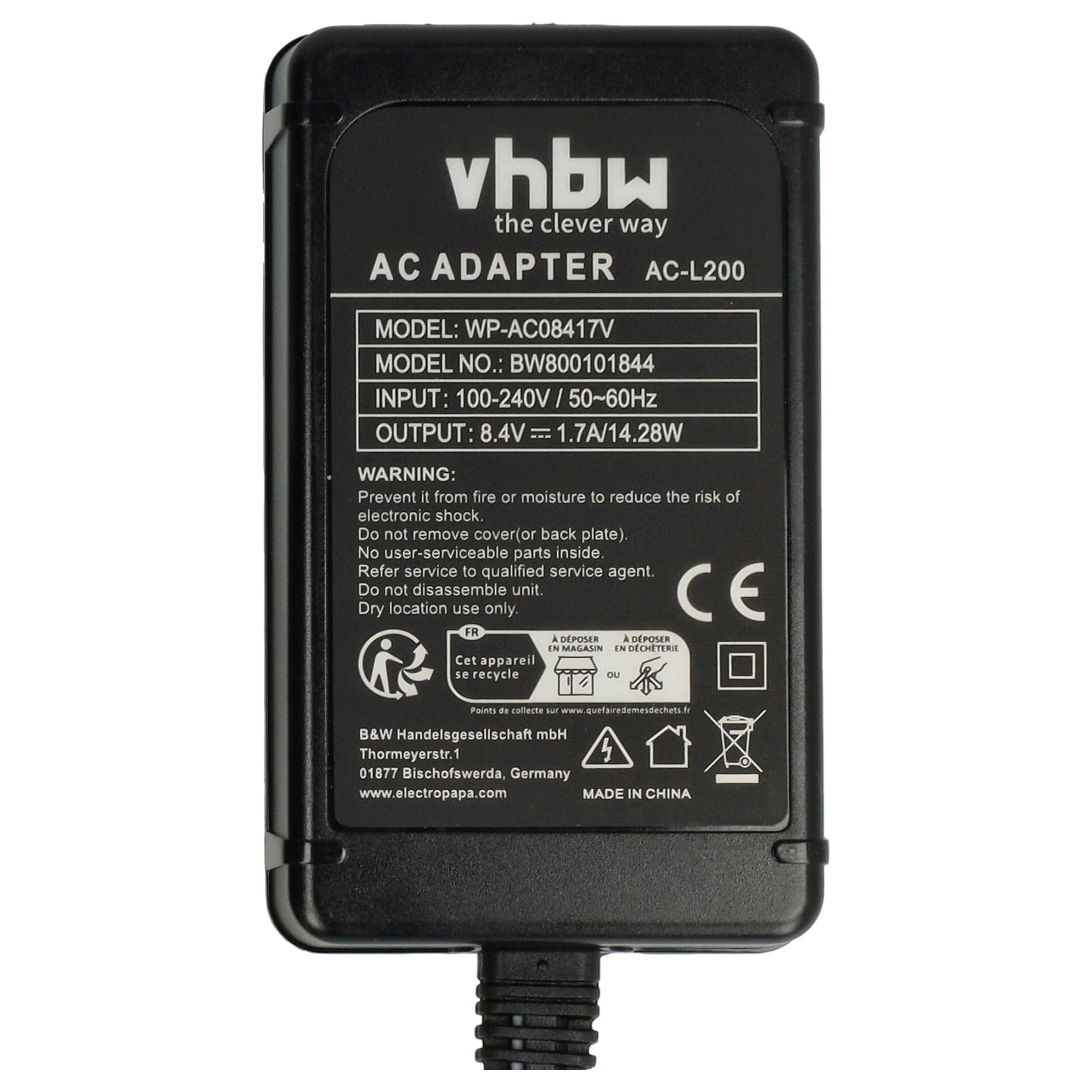 Schwarzer AC-Adapter mit weißem Text. Er hat das Logo 'vhbw', Modelldetails und Recycling-Symbole. Hergestellt in China.