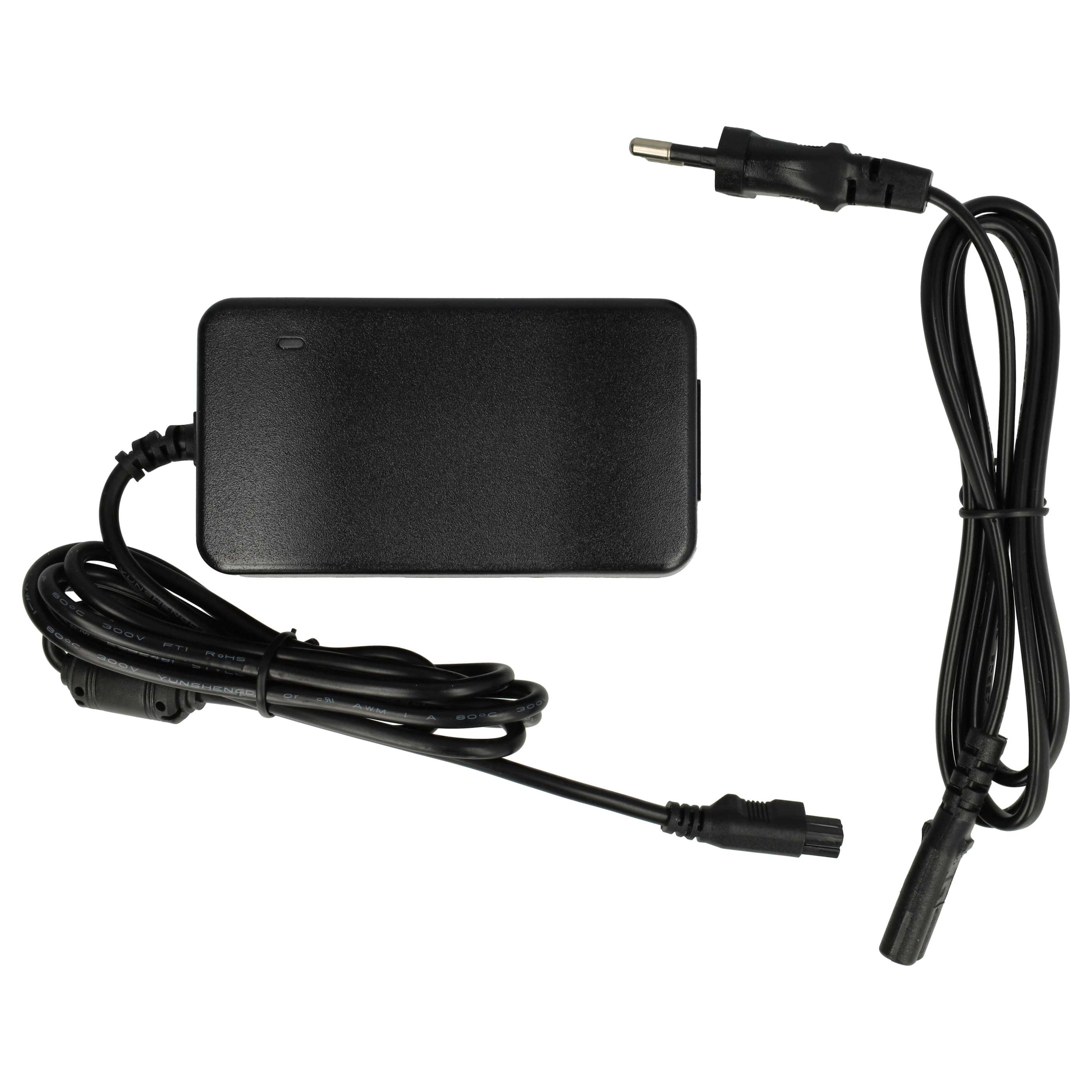 Schwarzes Netzteil mit Kabel und zwei separaten Kabeln mit unterschiedlichen Steckern, alles auf weißem Hintergrund.