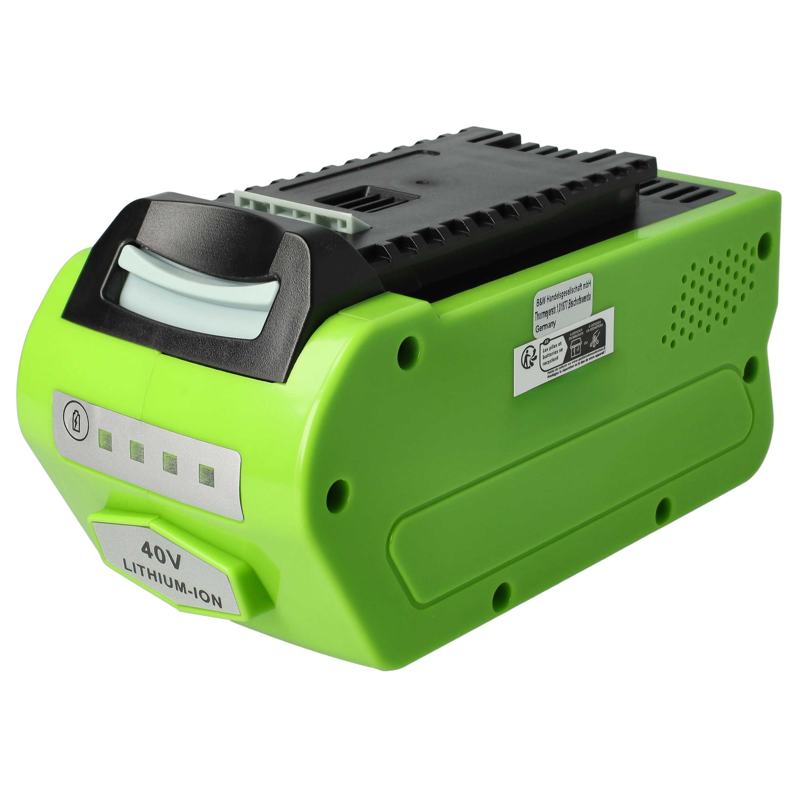 Grüne und schwarze 40V Lithium-Ionen-Batterie. Sie hat ein Etikett, Statusanzeigen und ein Lüftungsgitter.
