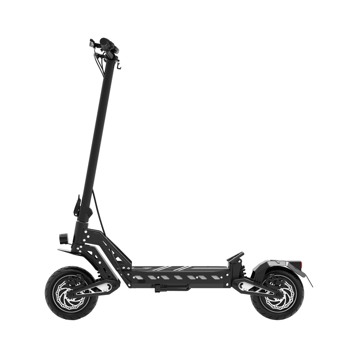 Czarny skuter elektryczny. Ma dwa koła z hamulcami tarczowymi, kierownicę i platformę na stopy. Tło jest białe.