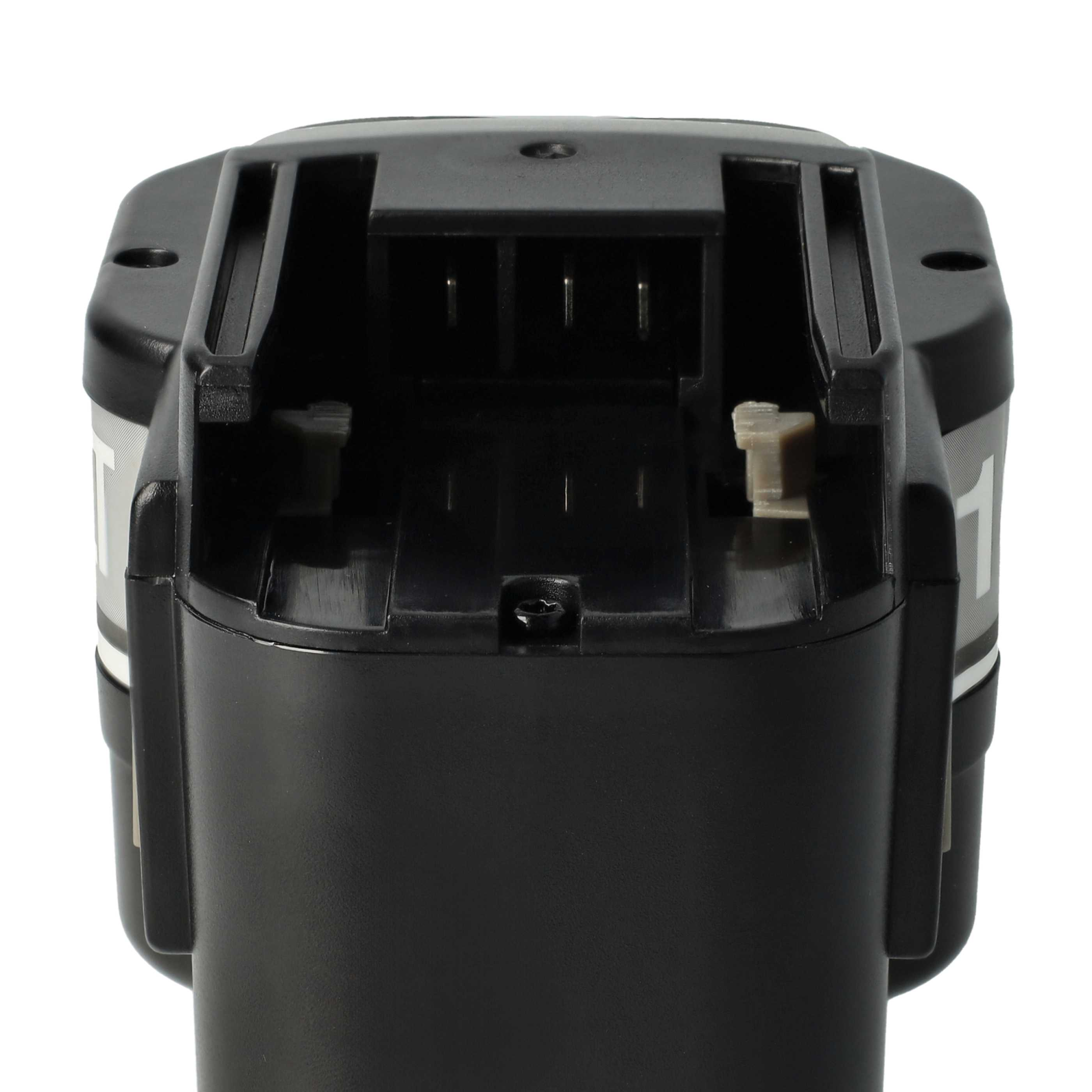 Nahaufnahme eines schwarzen Akku-Pack für Elektrowerkzeuge. Es hat eine rechteckige Form mit mehreren Schlitzen und Anschlüssen.