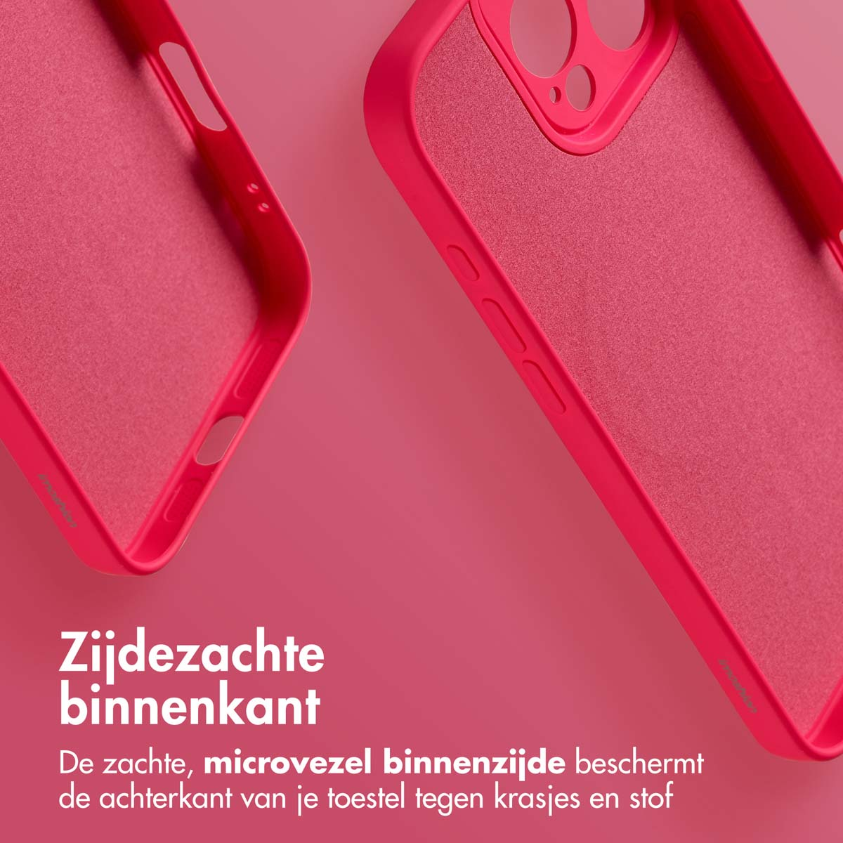 Twee roze telefoonhoesjes. De hoesjes hebben een zachte binnenlaag. Tekst: 'Zachte microvezel beschermt de achterkant van je toestel'.