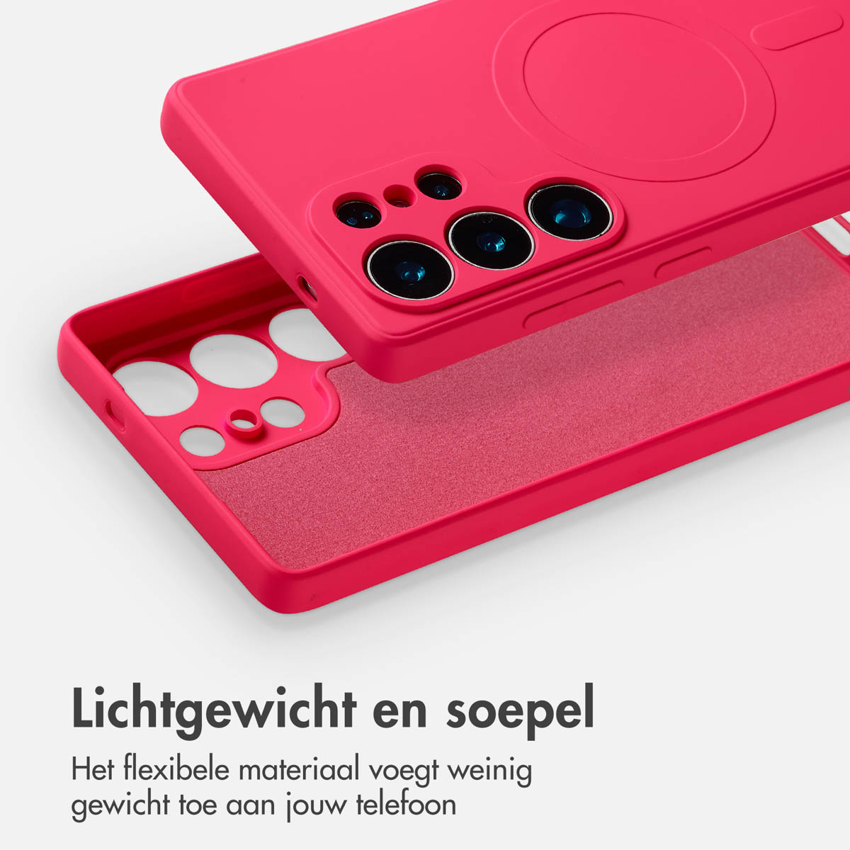 Een helder roze telefoonhoesje, in twee delen, een met cameragaten. Hoesje op witte achtergrond. Tekst onderaan: lichtgewicht en flexibel.